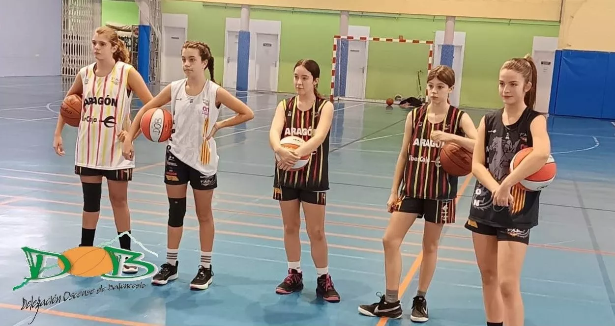 Foto de archivo. Casi 100 jóvenes participan este domingo en la III Jornada de Tecnificación de baloncesto