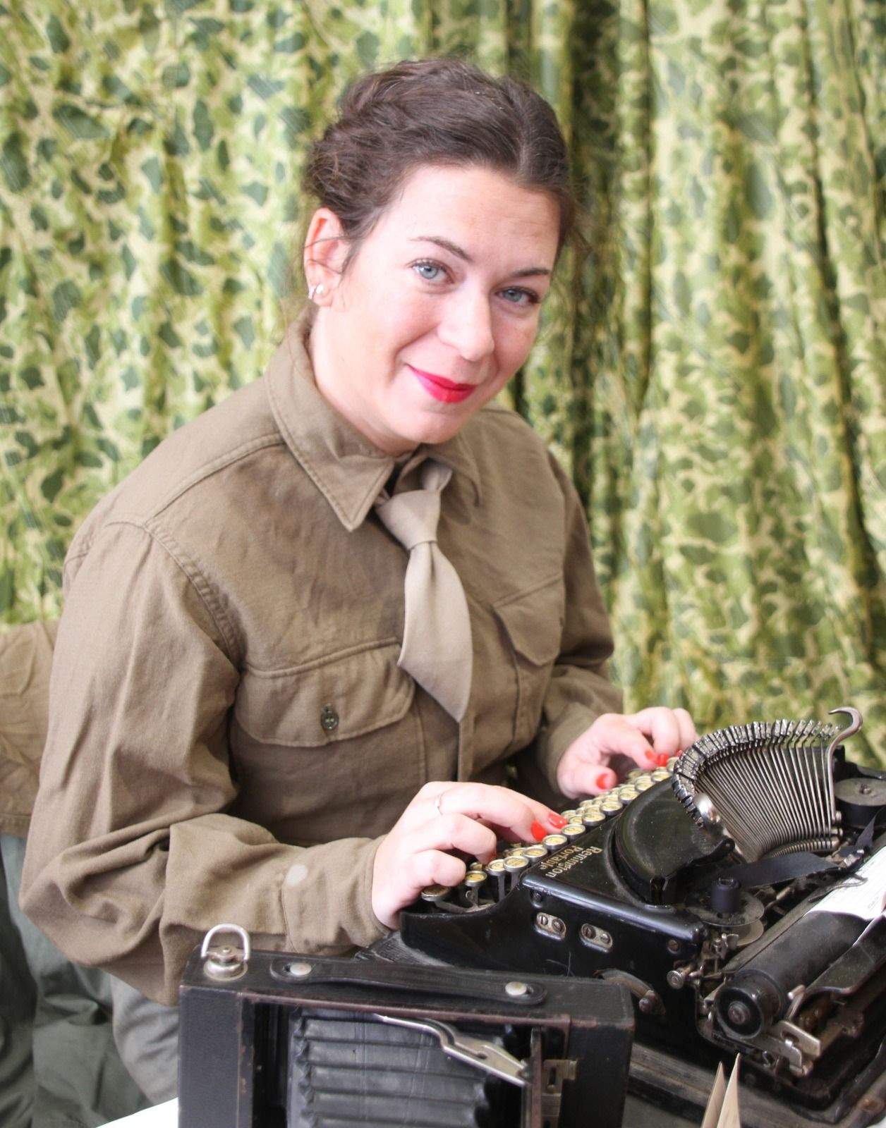 Feria de temática militar en Tierz. Foto Carlos Neofato 