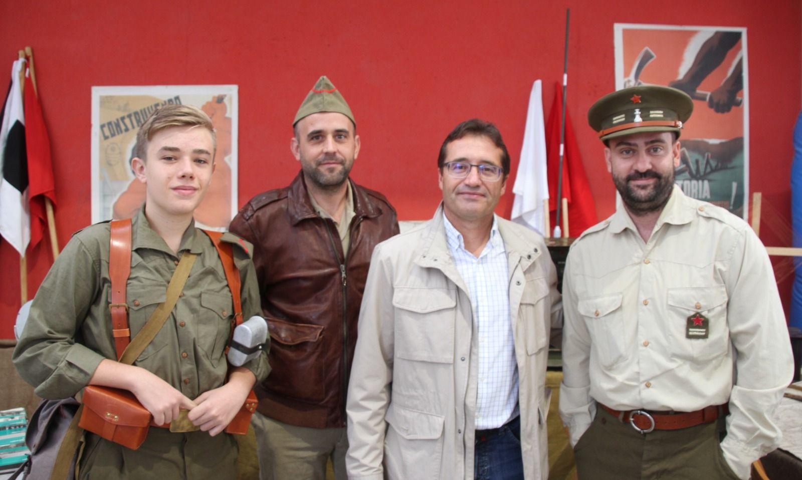 Feria de temática militar en Tierz. Foto Carlos Neofato 