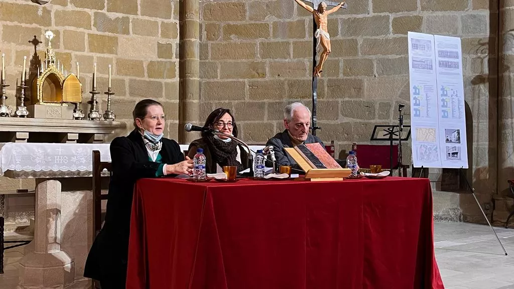  María Jesús Torreblanca, Celia Fontana y Jesús Tejada. Foto Mercedes Manterola