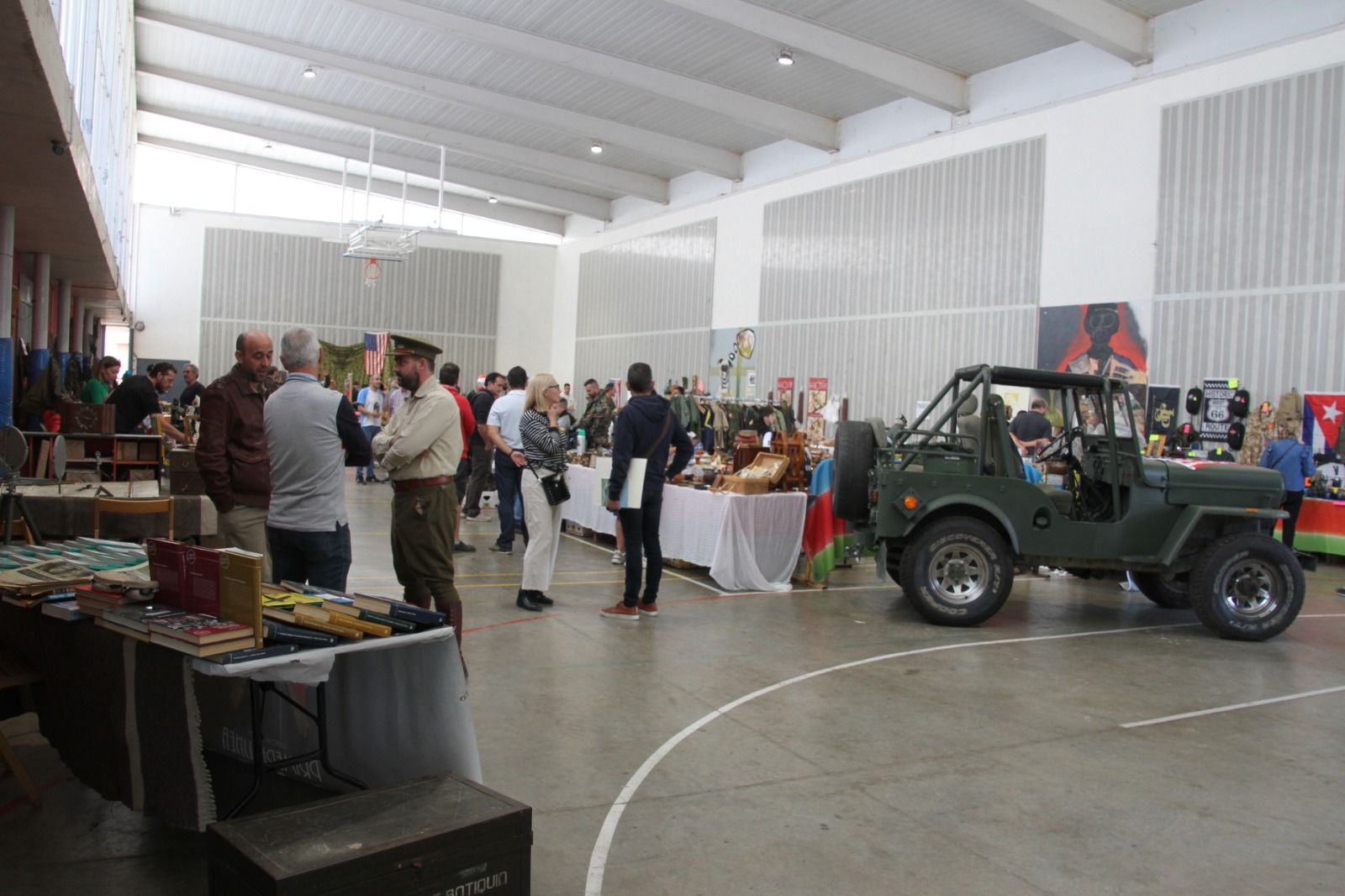 Feria de temática militar en Tierz. Foto Carlos Neofato 