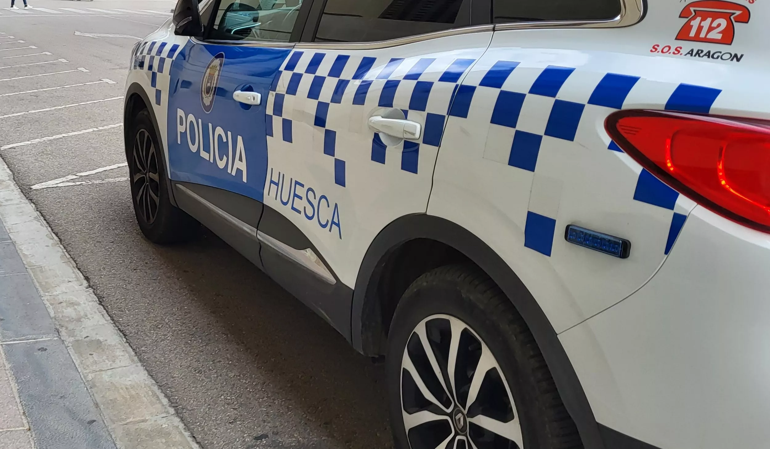 La Policía Local de Huesca ha intervenido tras el atropello en la calle del Parque.