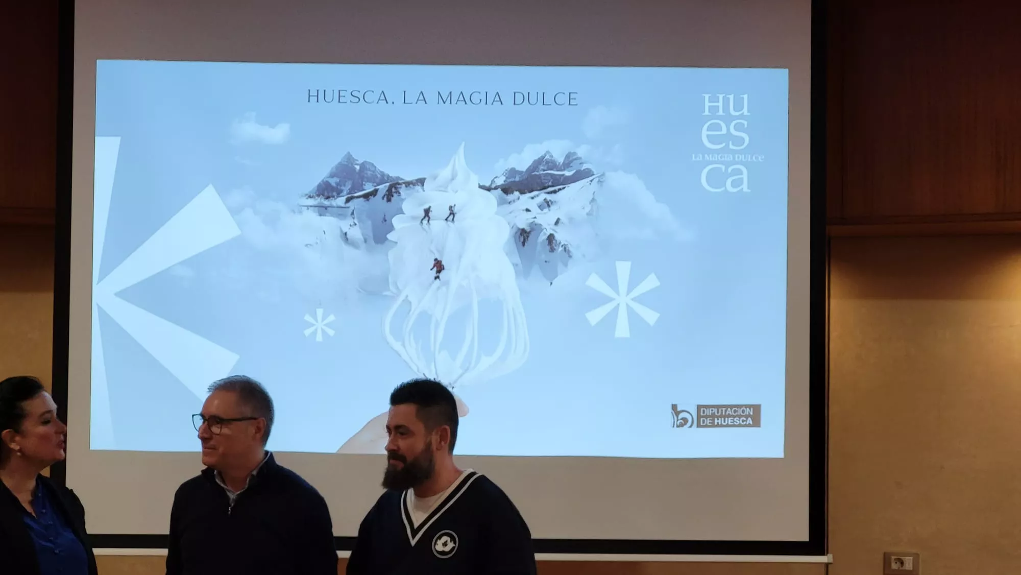 Presentación de Huesca La Magia Dulce en la Diputación