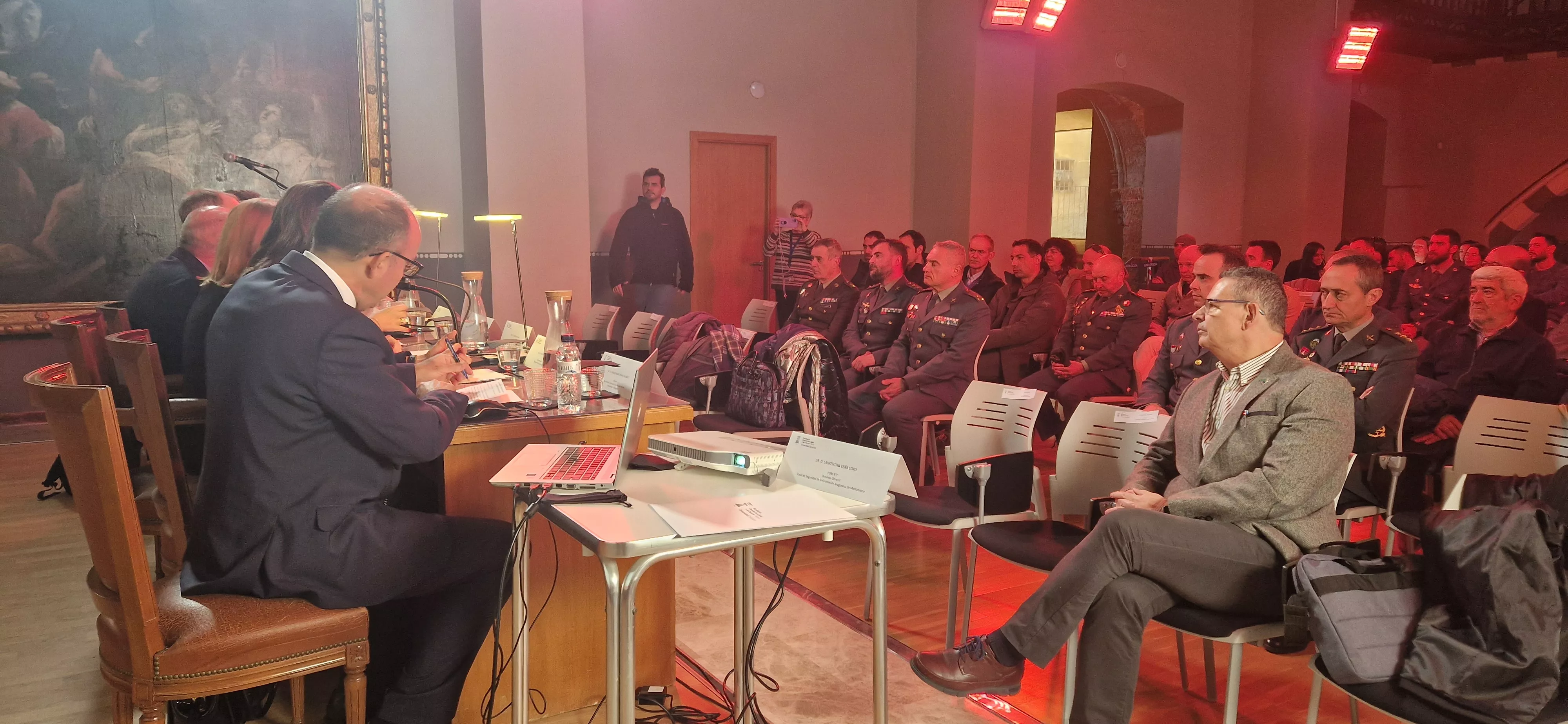 Inicio del quinto máster de medicina de urgencia y rescate de montaña. Foto Myriam Martínez