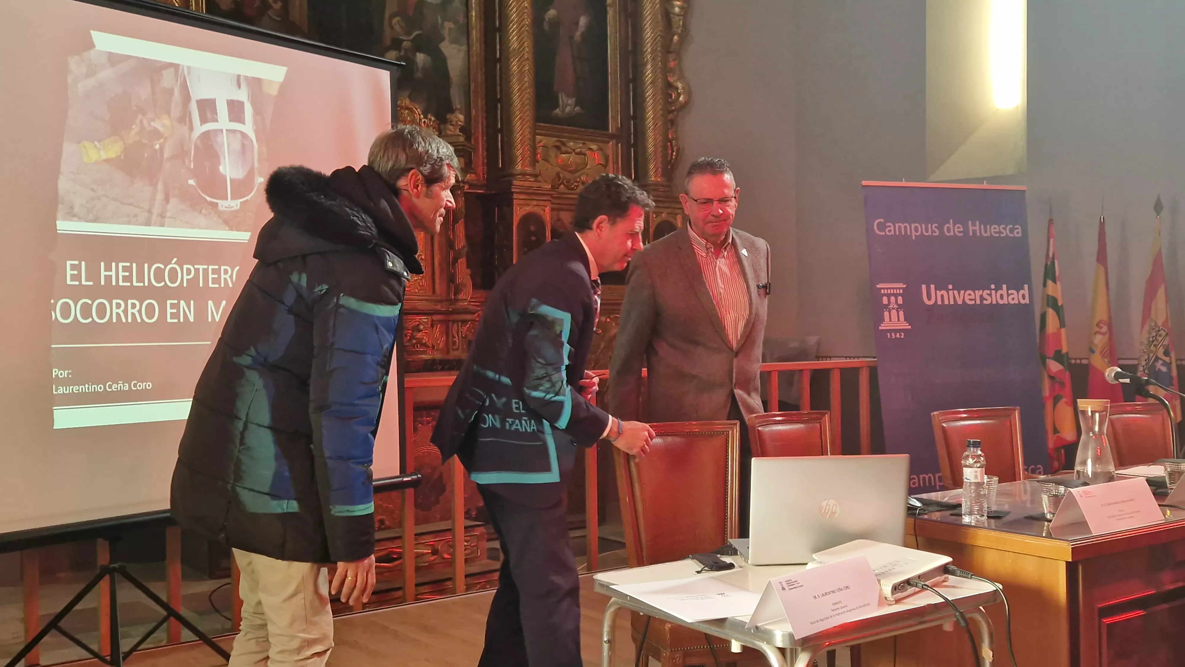 Inicio del quinto máster de medicina de urgencia y rescate de montaña. Foto Myriam Martínez