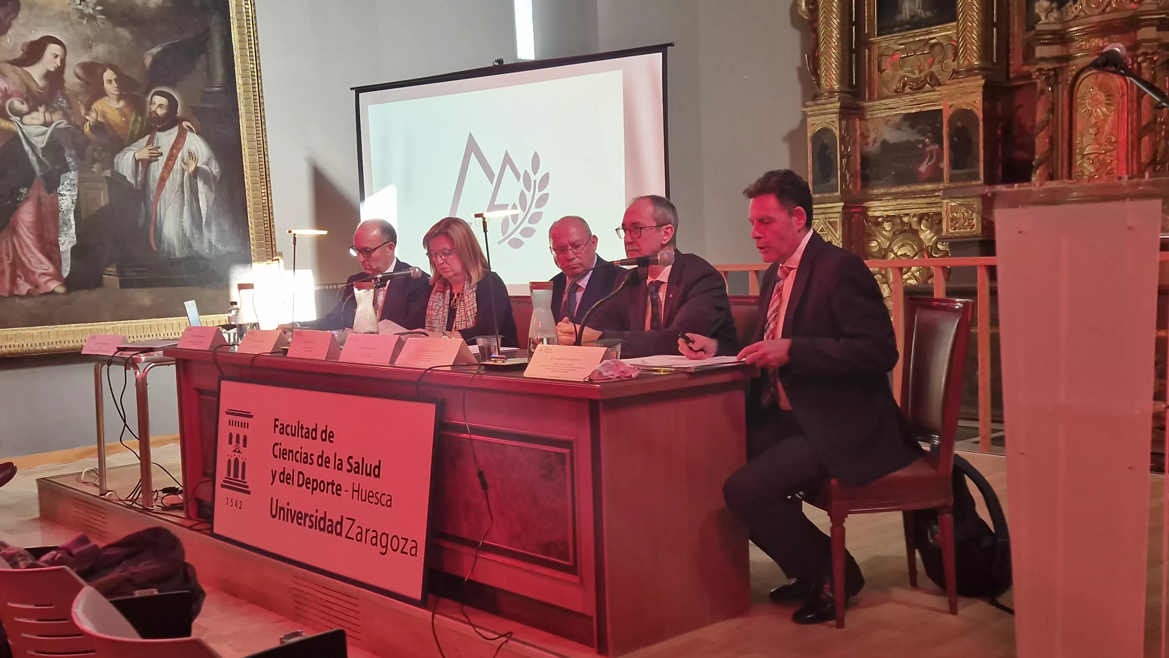 Inicio del quinto máster de medicina de urgencia y rescate de montaña. Foto Myriam Martínez