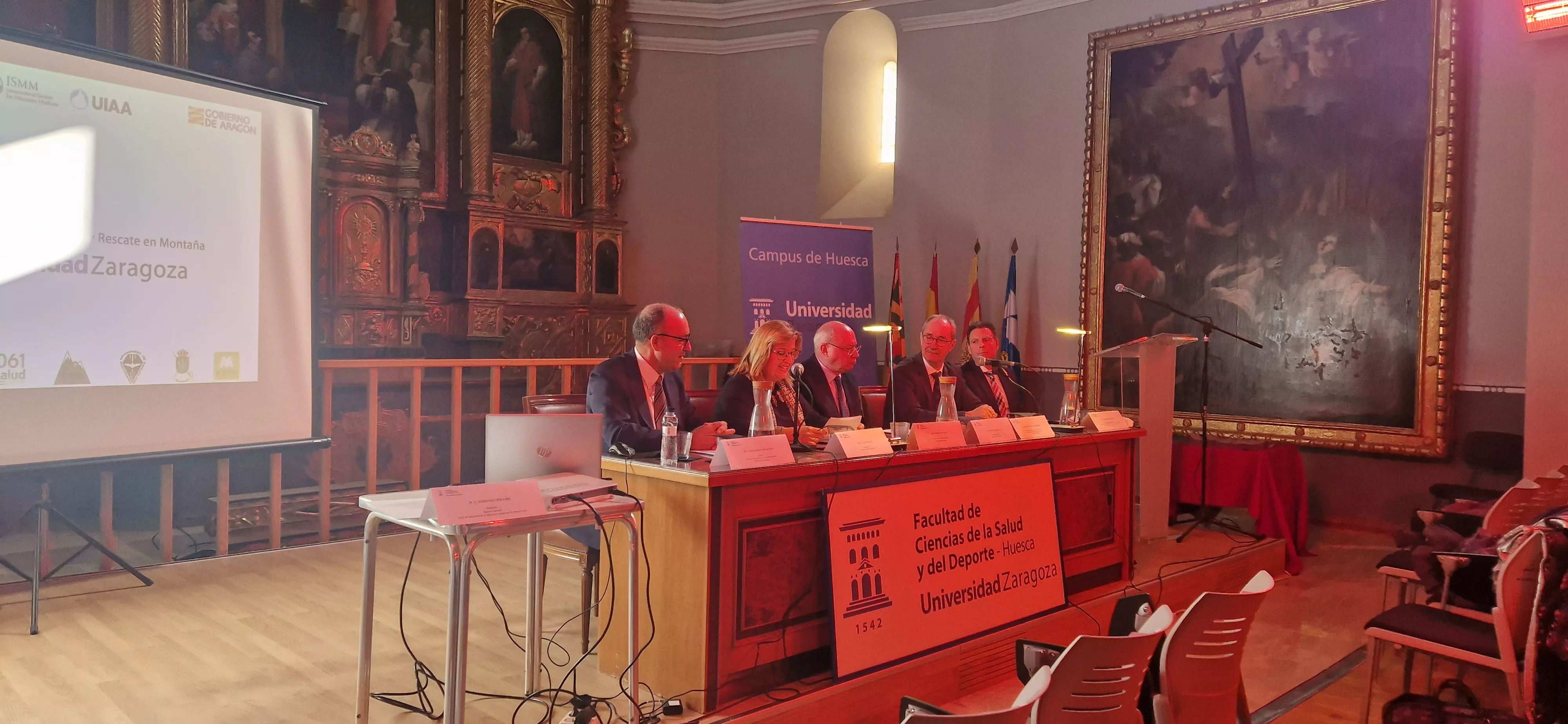 Inicio del quinto máster de medicina de urgencia y rescate de montaña. Foto Myriam Martínez