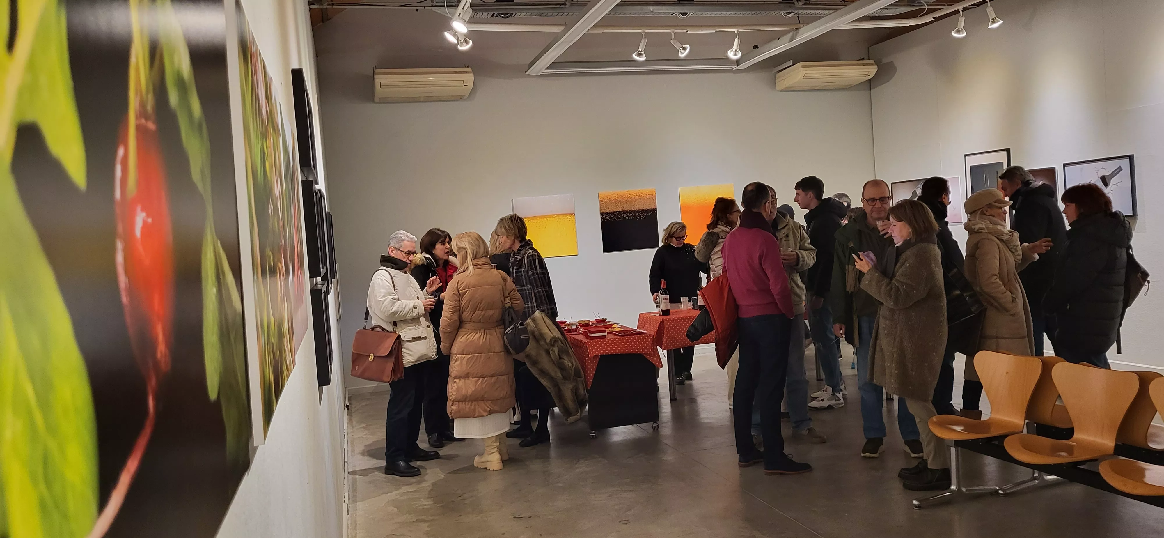 Inauguración de la exposición de Beatriz López en el Centro Cultural Manuel Benito Moliner de Huesca. Foto Mercedes Manterola