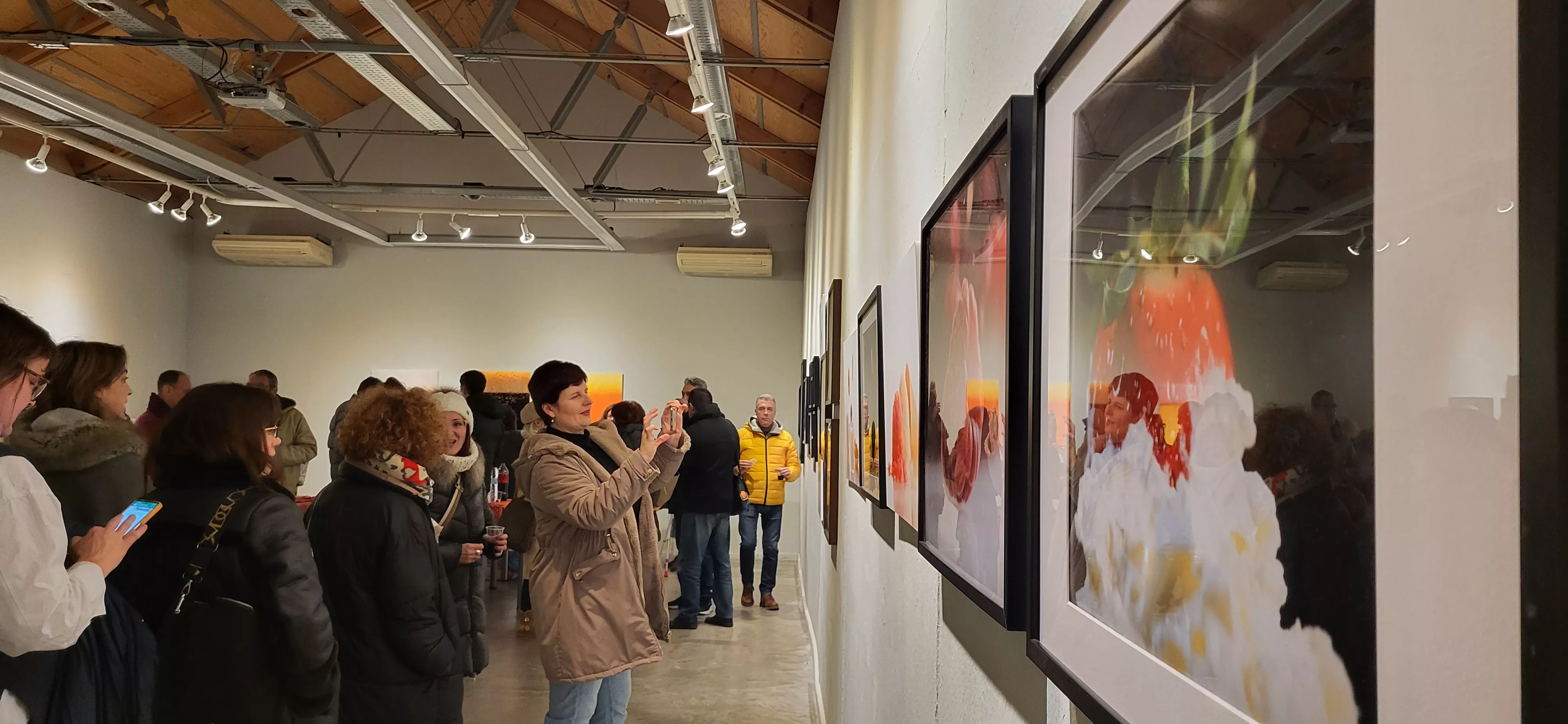 Inauguración de la exposición de Beatriz López en el Centro Cultural Manuel Benito Moliner de Huesca. Foto Mercedes Manterola