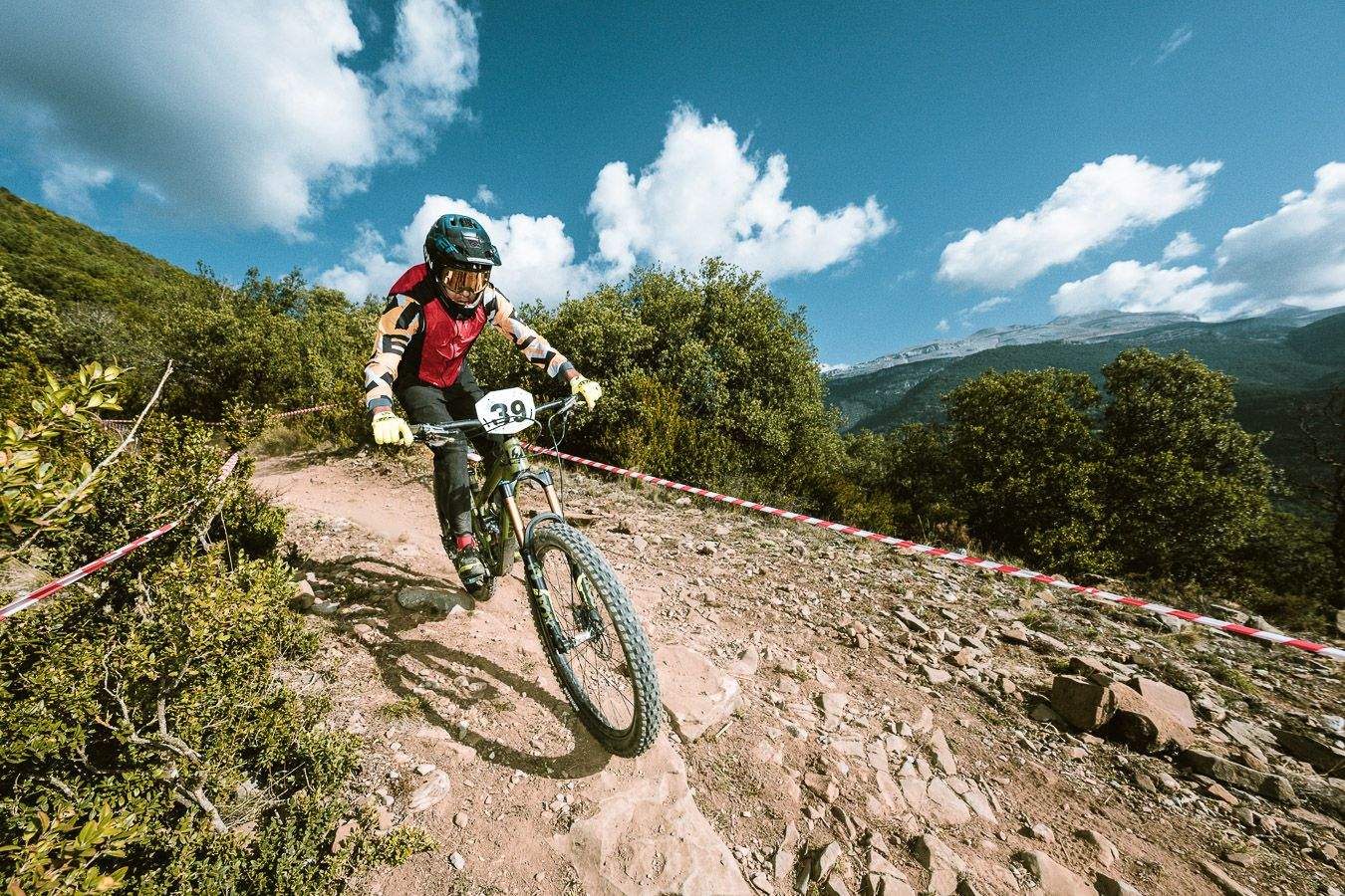 Espectaculares imágenes en Villanúa