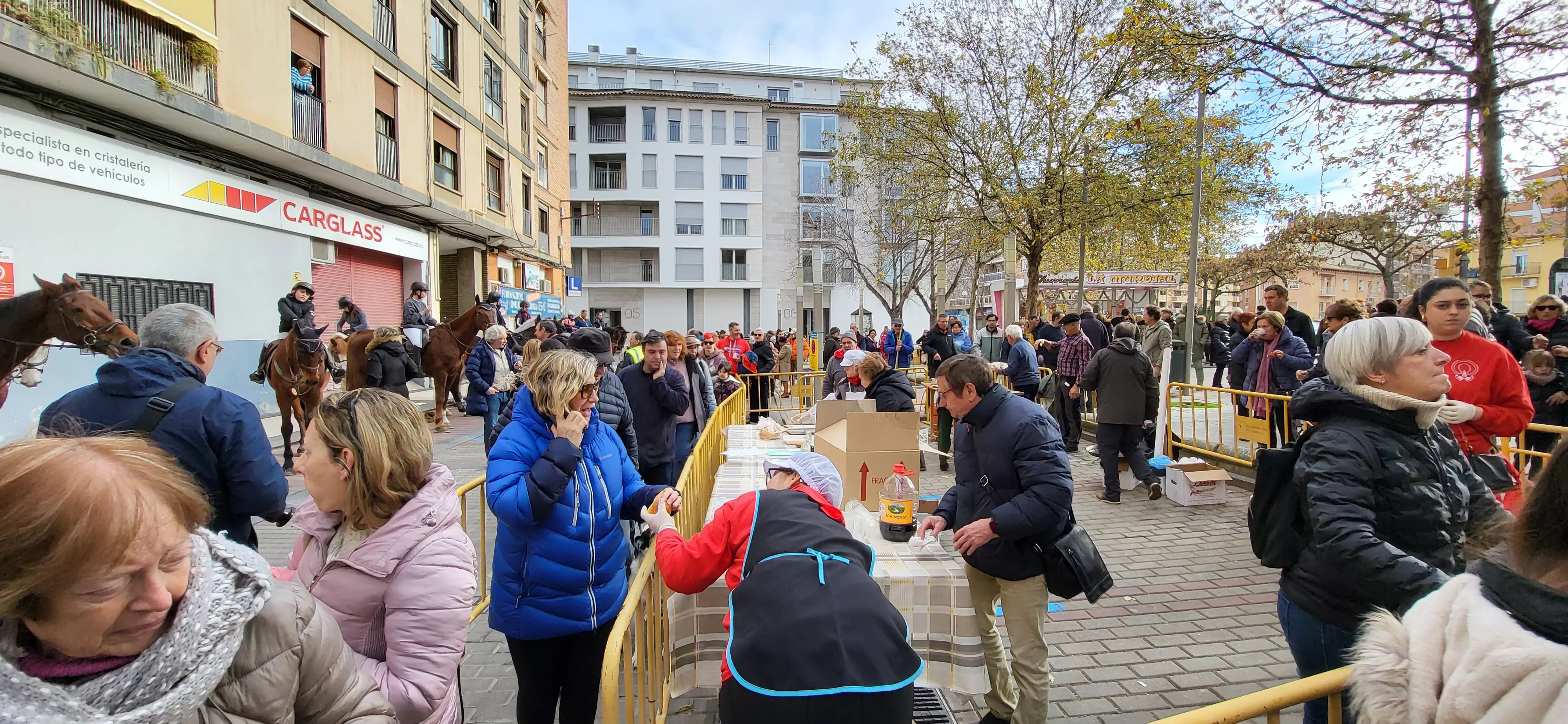 Tradicional bendición de animales por San Antón en Huesca. Foto: Mercedes Manterola