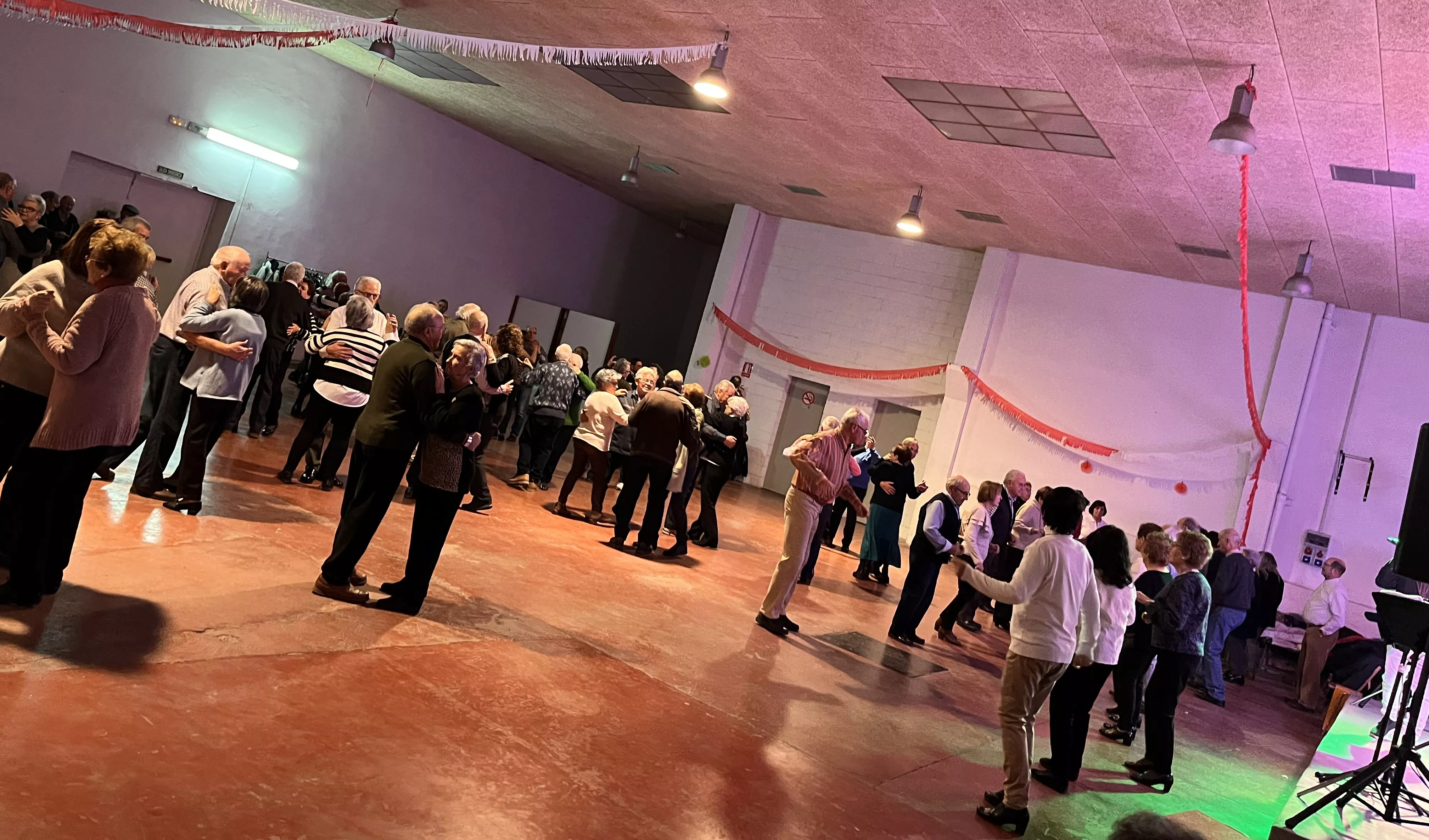 Vuelve en 2024 la propuesta Sácame a Bailar en Huesca. Foto: Mercedes Manterola