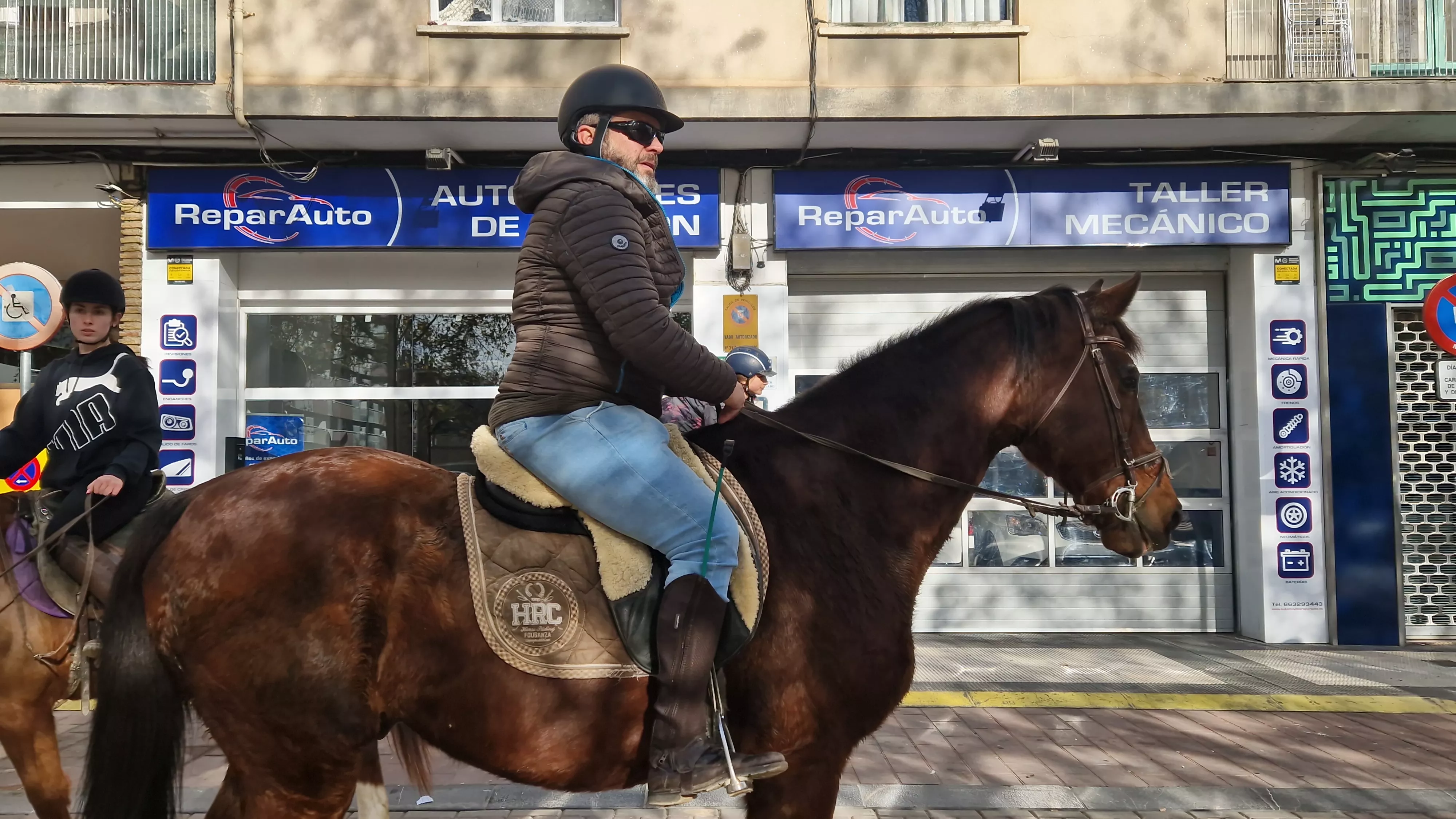 Tradicional bendición de animales por San Antón en Huesca. Foto Myriam Martínez