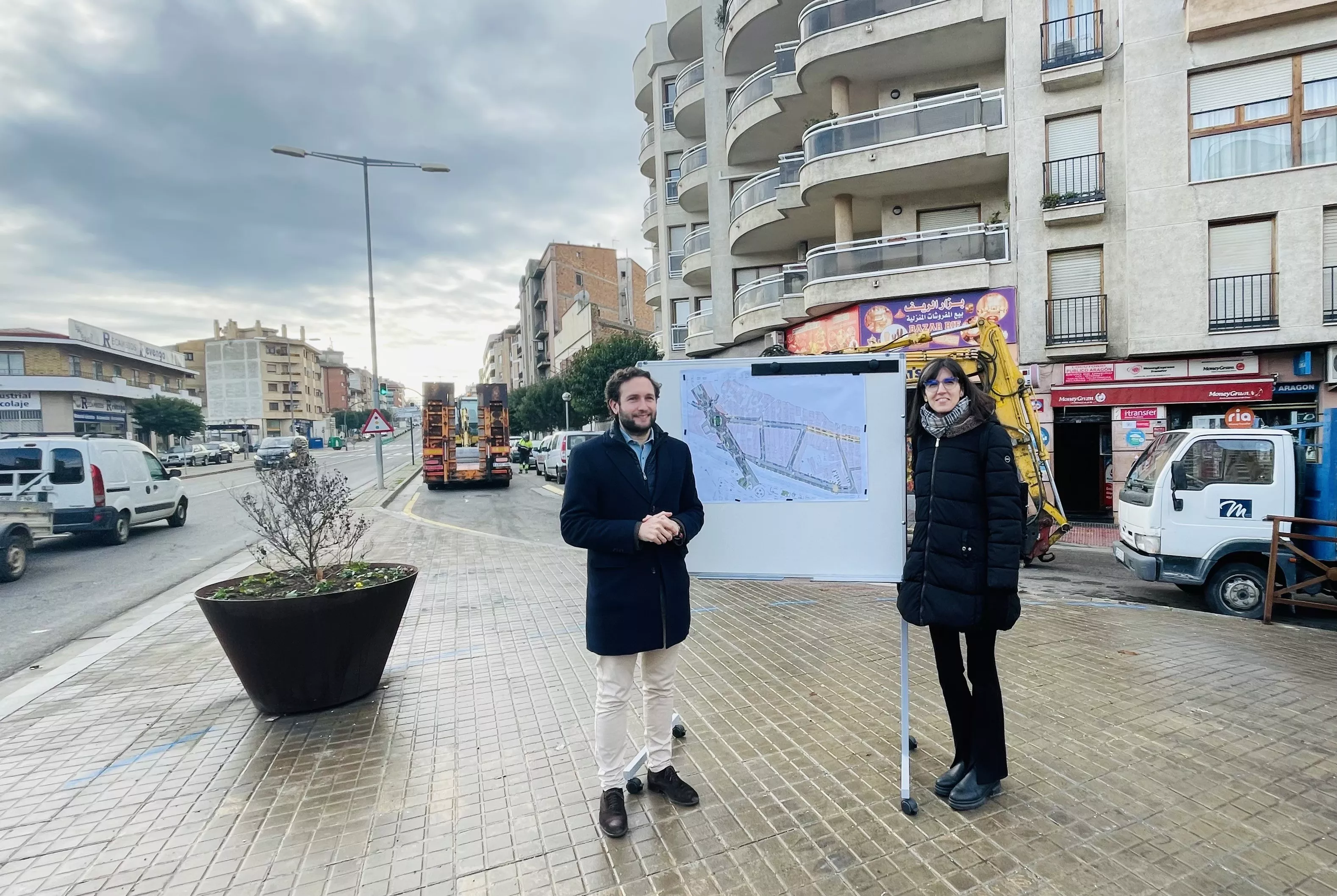 Isaac Claver y Nuria Moreno con el proyecto