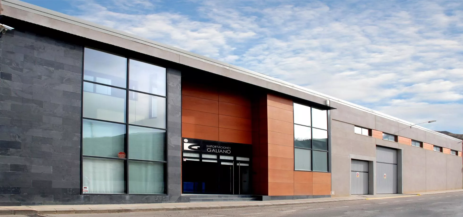 Nave y Oficinas de Importaciones Galiano 