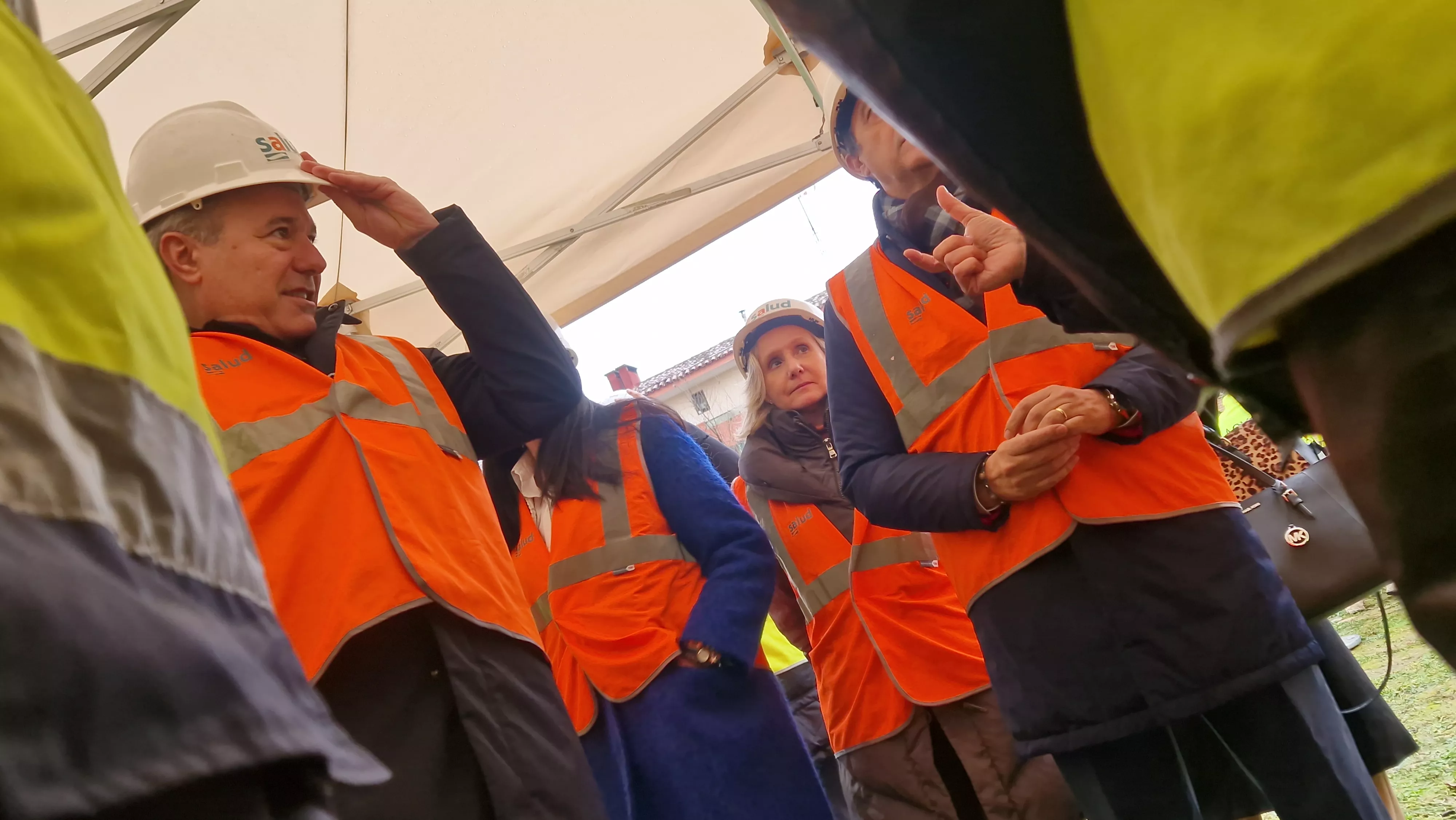 Primera piedra del nuevo Centro de Salud del Perpetuo Socorro de Huesca. Foto Myriam Martínez