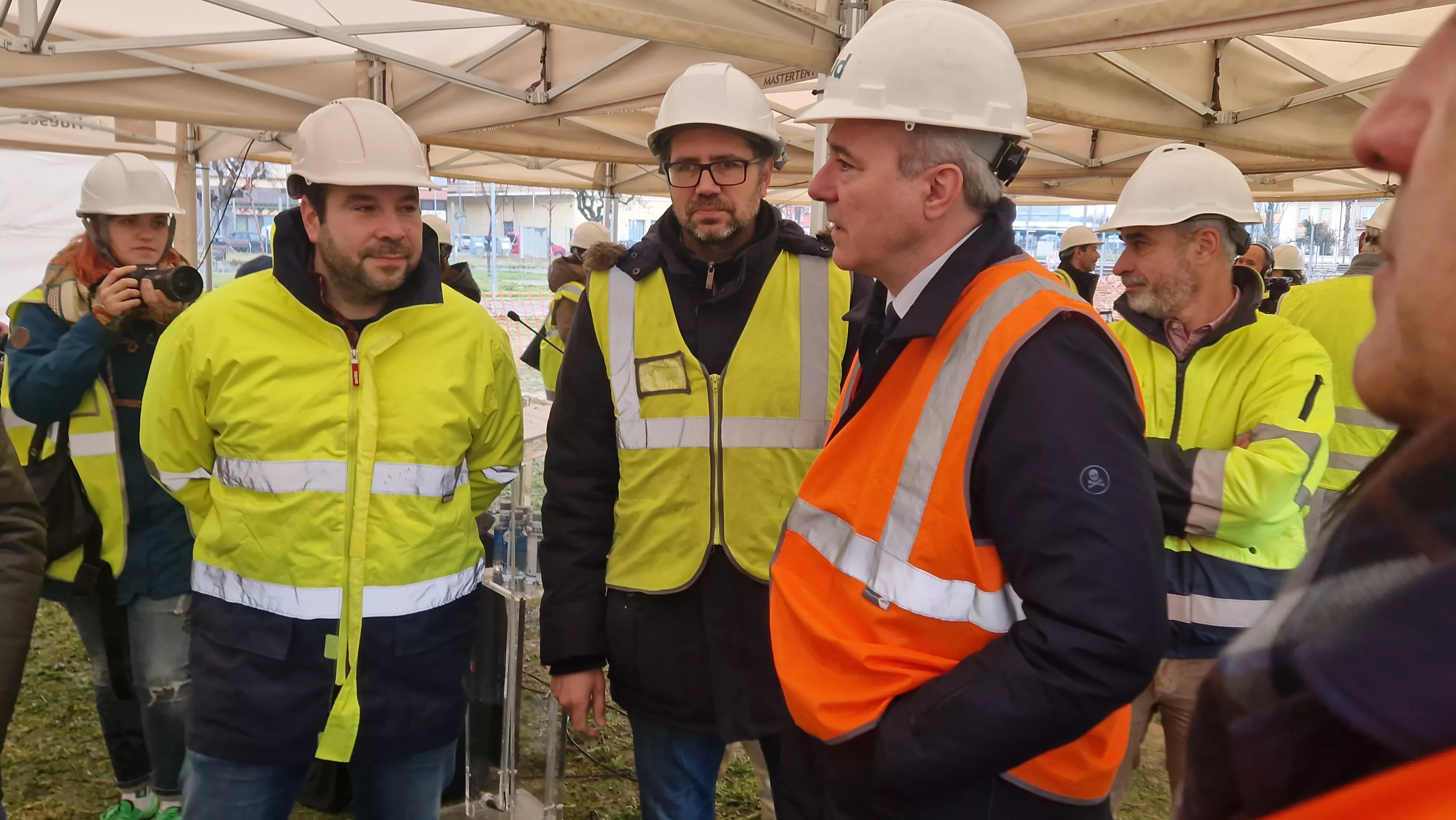 Primera piedra del nuevo Centro de Salud del Perpetuo Socorro de Huesca. Foto Myriam Martínez