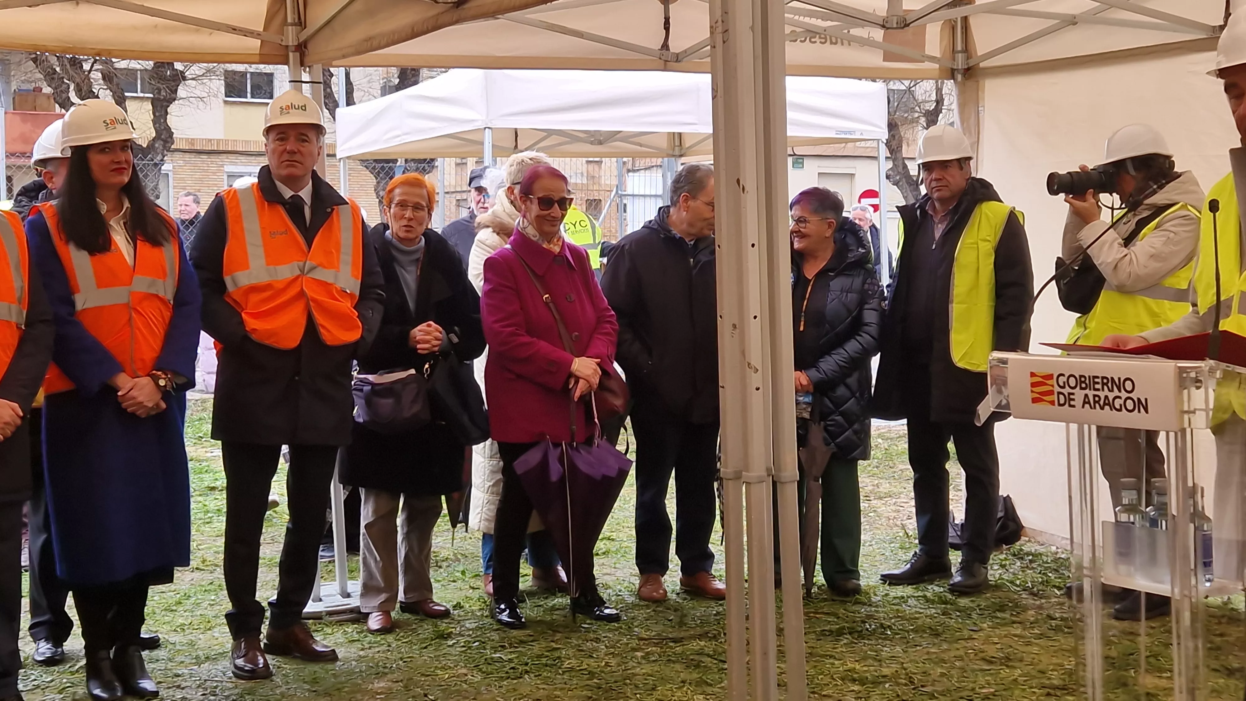 Primera piedra del nuevo Centro de Salud del Perpetuo Socorro de Huesca. Foto Myriam Martínez