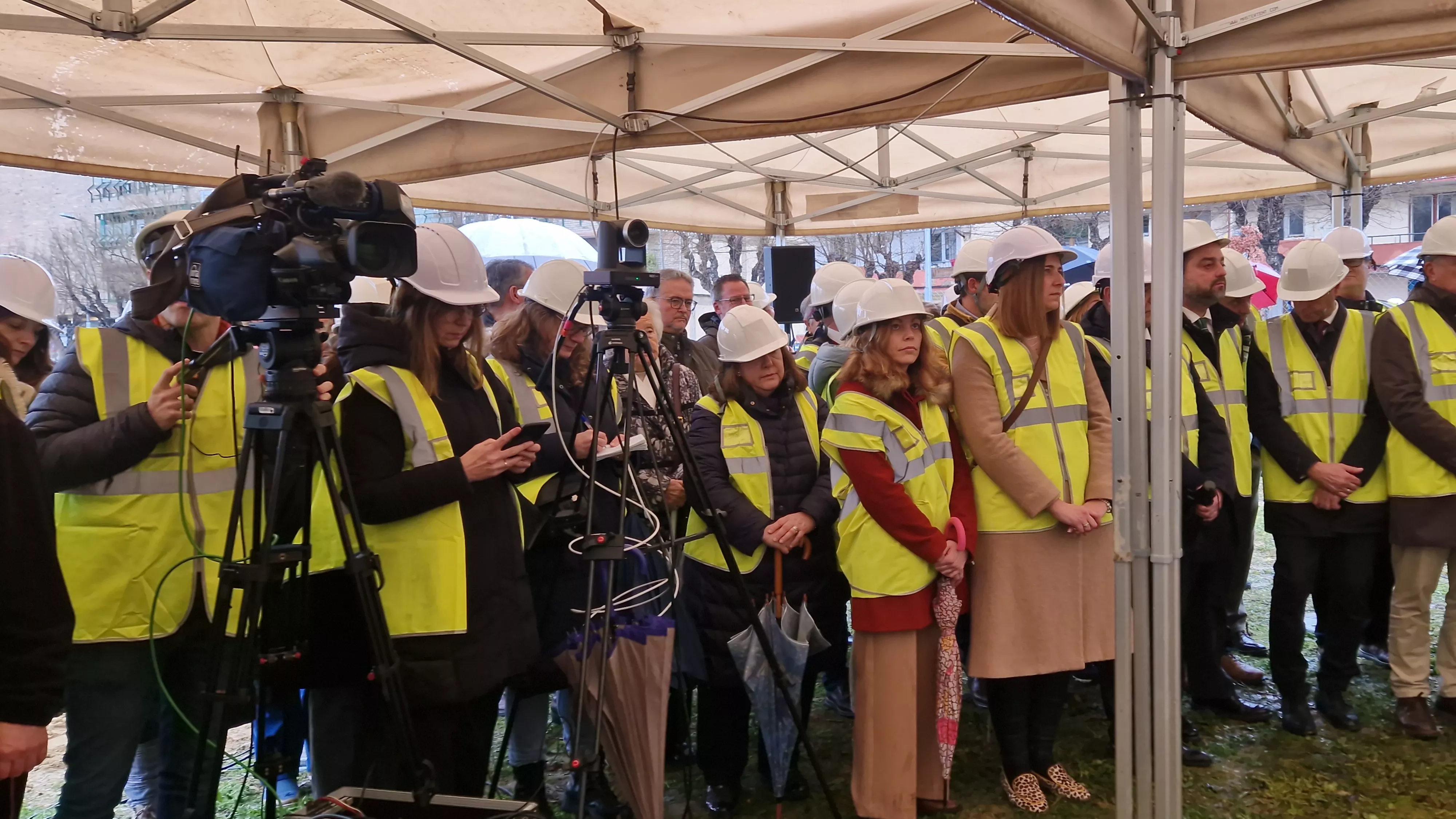 Primera piedra del nuevo Centro de Salud del Perpetuo Socorro de Huesca. Foto Myriam Martínez