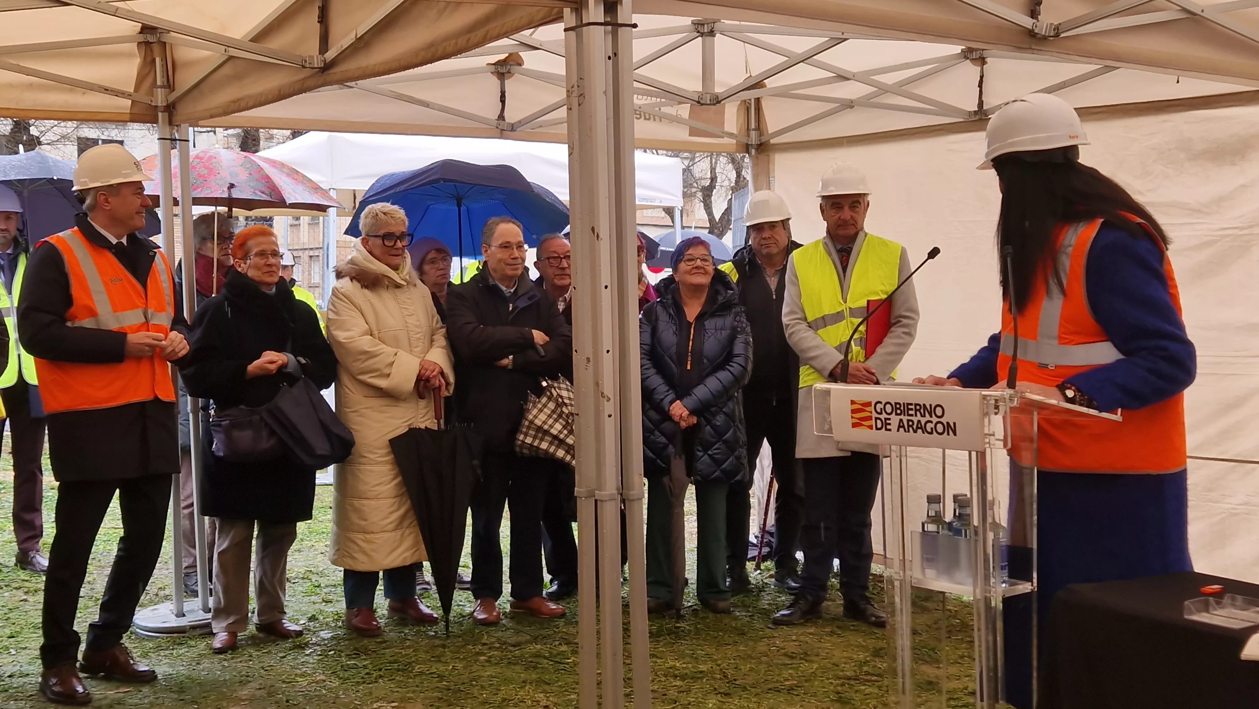 Primera piedra del nuevo Centro de Salud del Perpetuo Socorro de Huesca. Foto Myriam Martínez