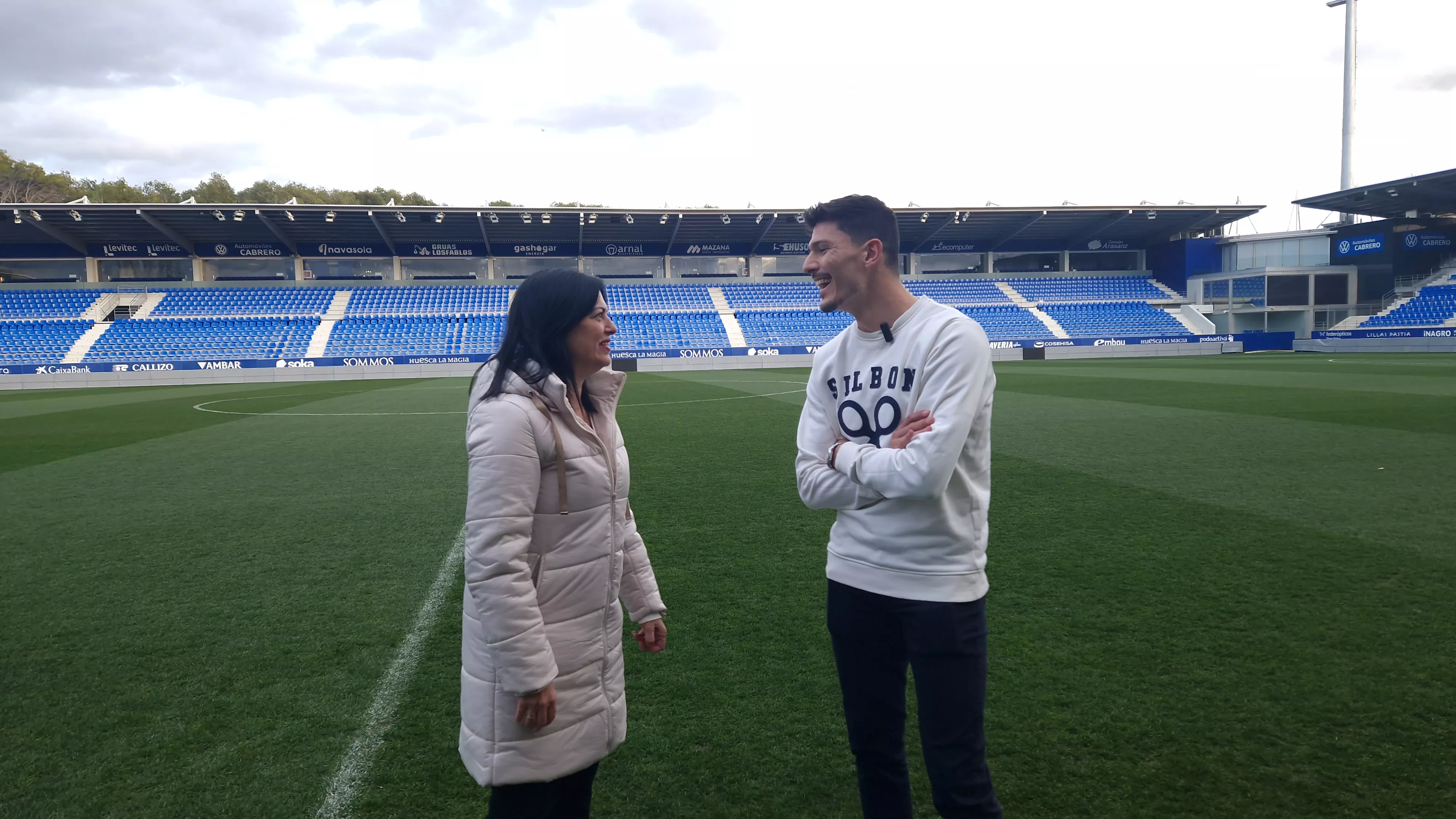Pili Romero y Miguel Loureiro. Inicio de la campaña "¡Huesca: sí se puede!". Foto Myriam Martínez