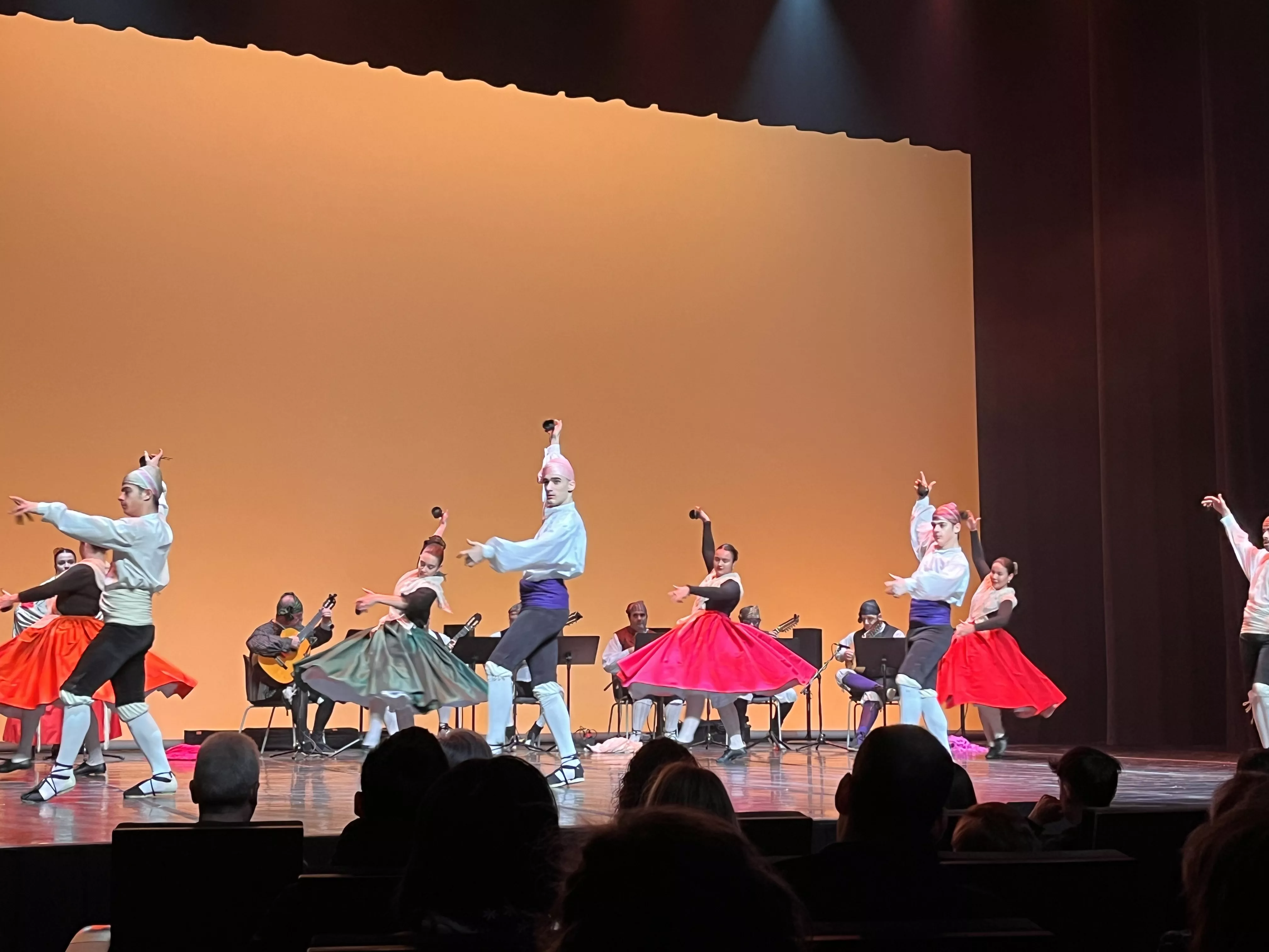  XXX edición de la Muestra de danza y folclore Ciudad de Huesca. Foto Mercedes Manterola