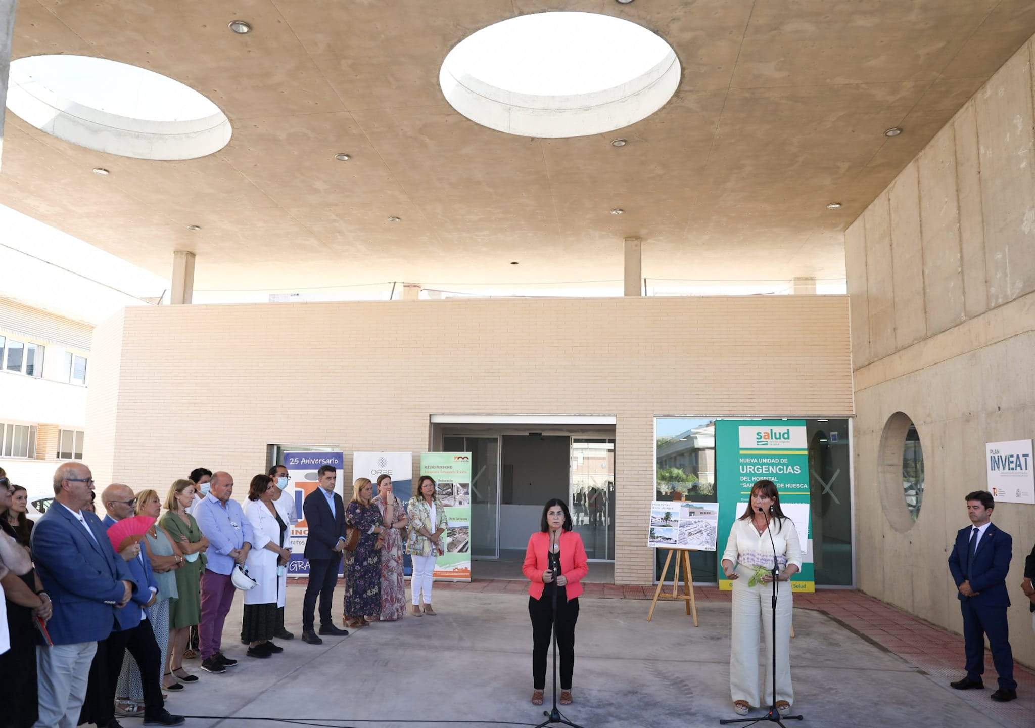 Carolina Darias visita el Hospital San Jorge de Huesca (4)