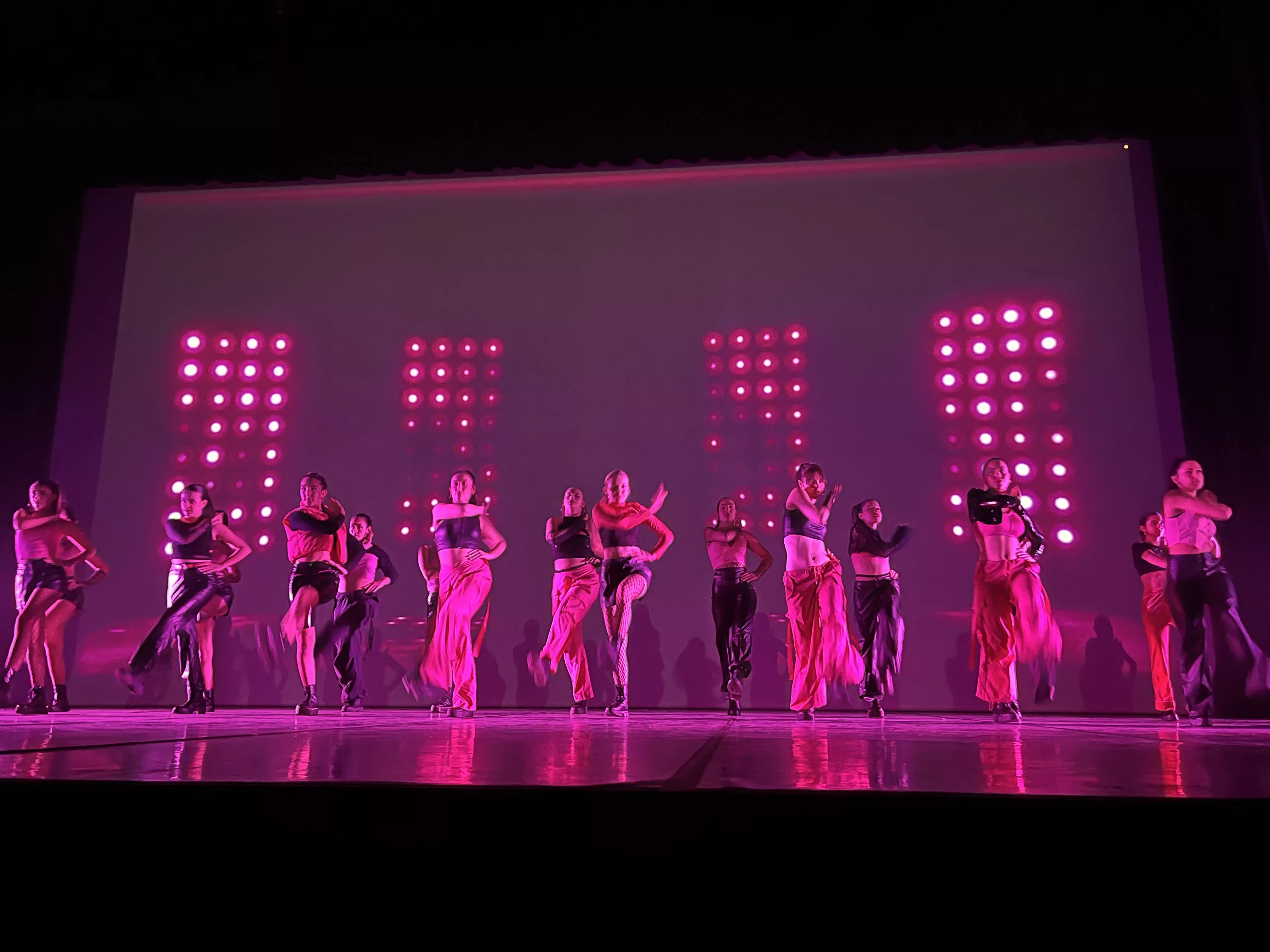  XXX edición de la Muestra de danza y folclore Ciudad de Huesca. Foto Mercedes Manterola