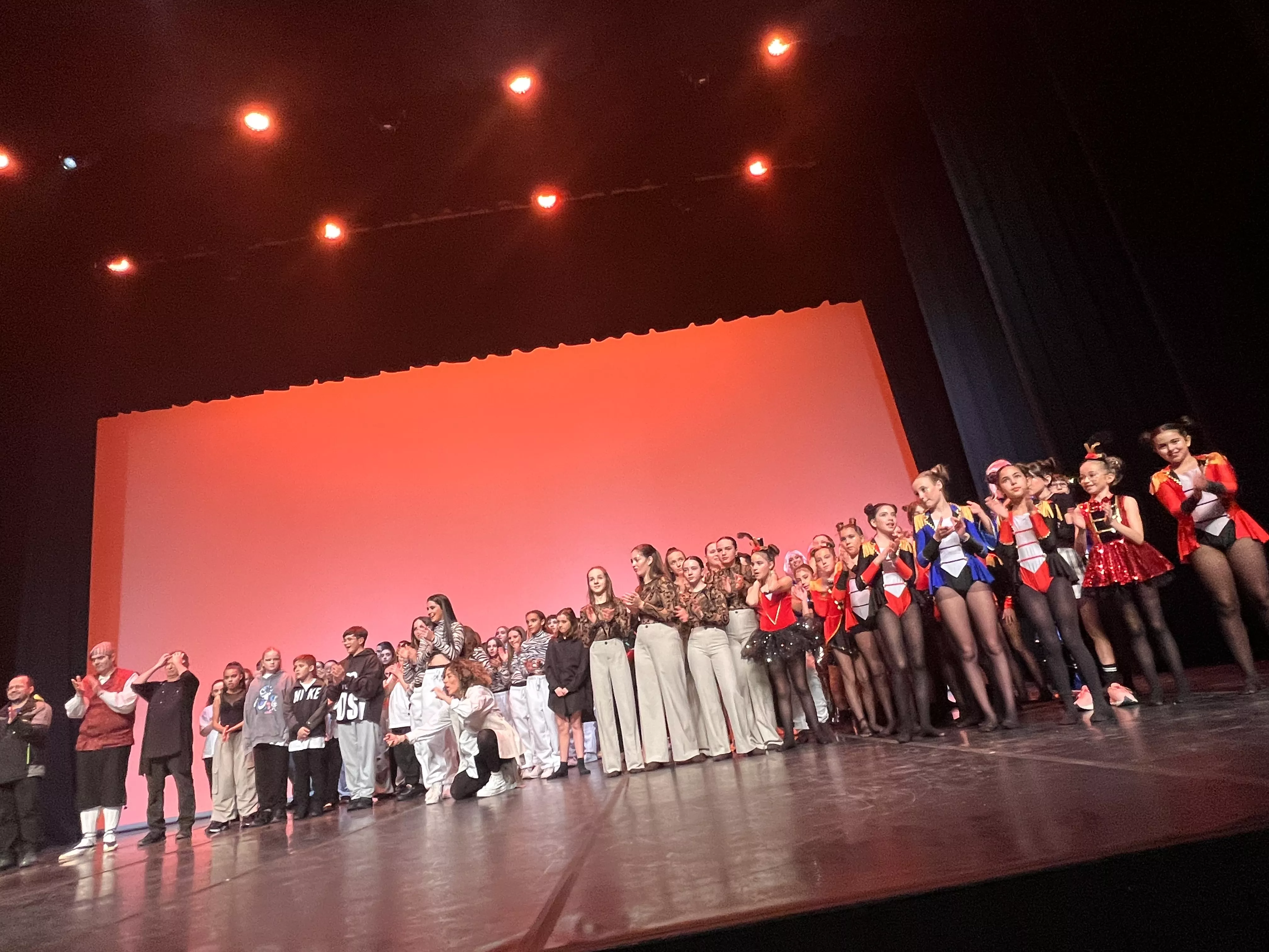  XXX edición de la Muestra de danza y folclore Ciudad de Huesca. Foto Mercedes Manterola