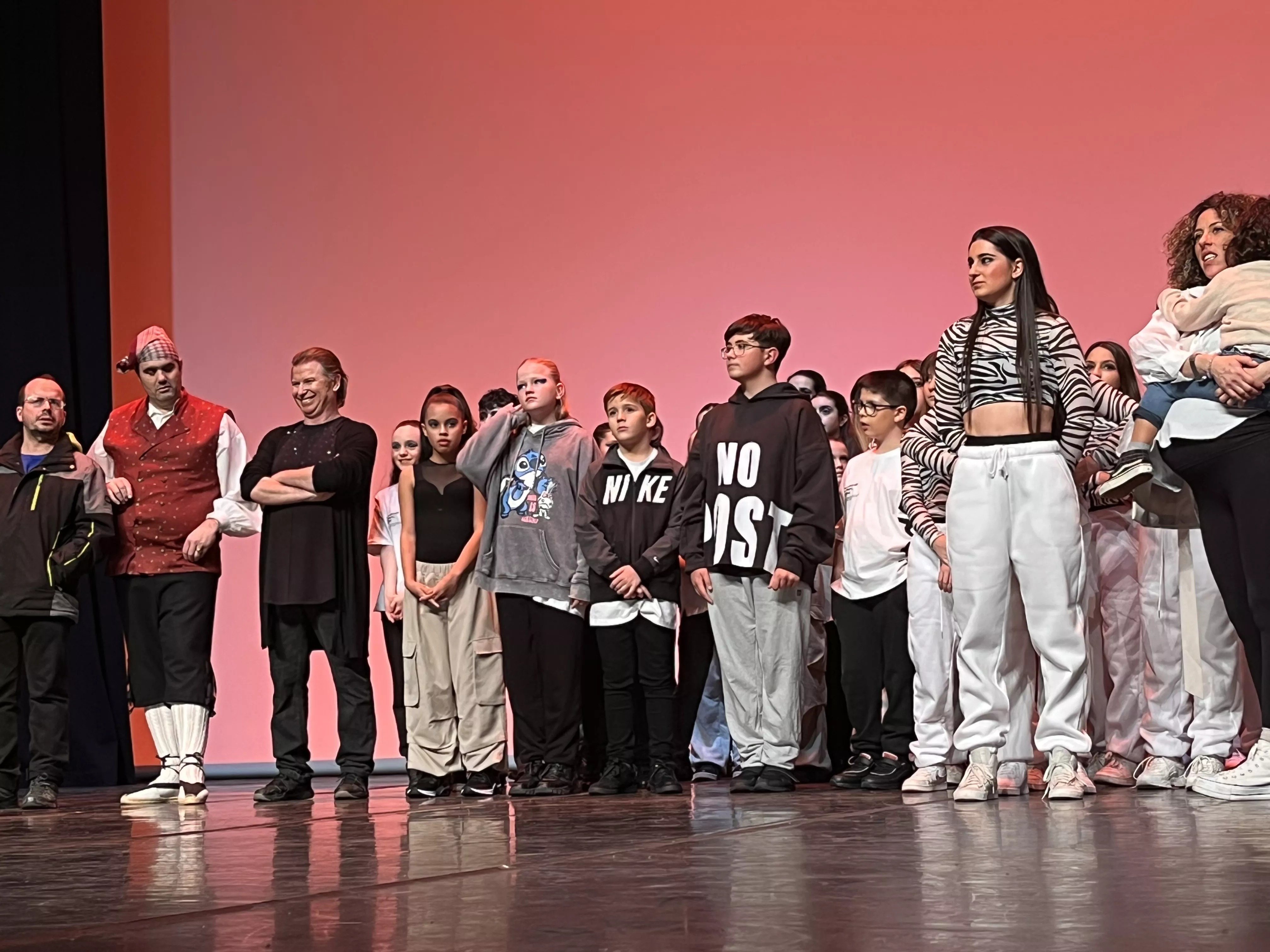  XXX edición de la Muestra de danza y folclore Ciudad de Huesca. Foto Mercedes Manterola