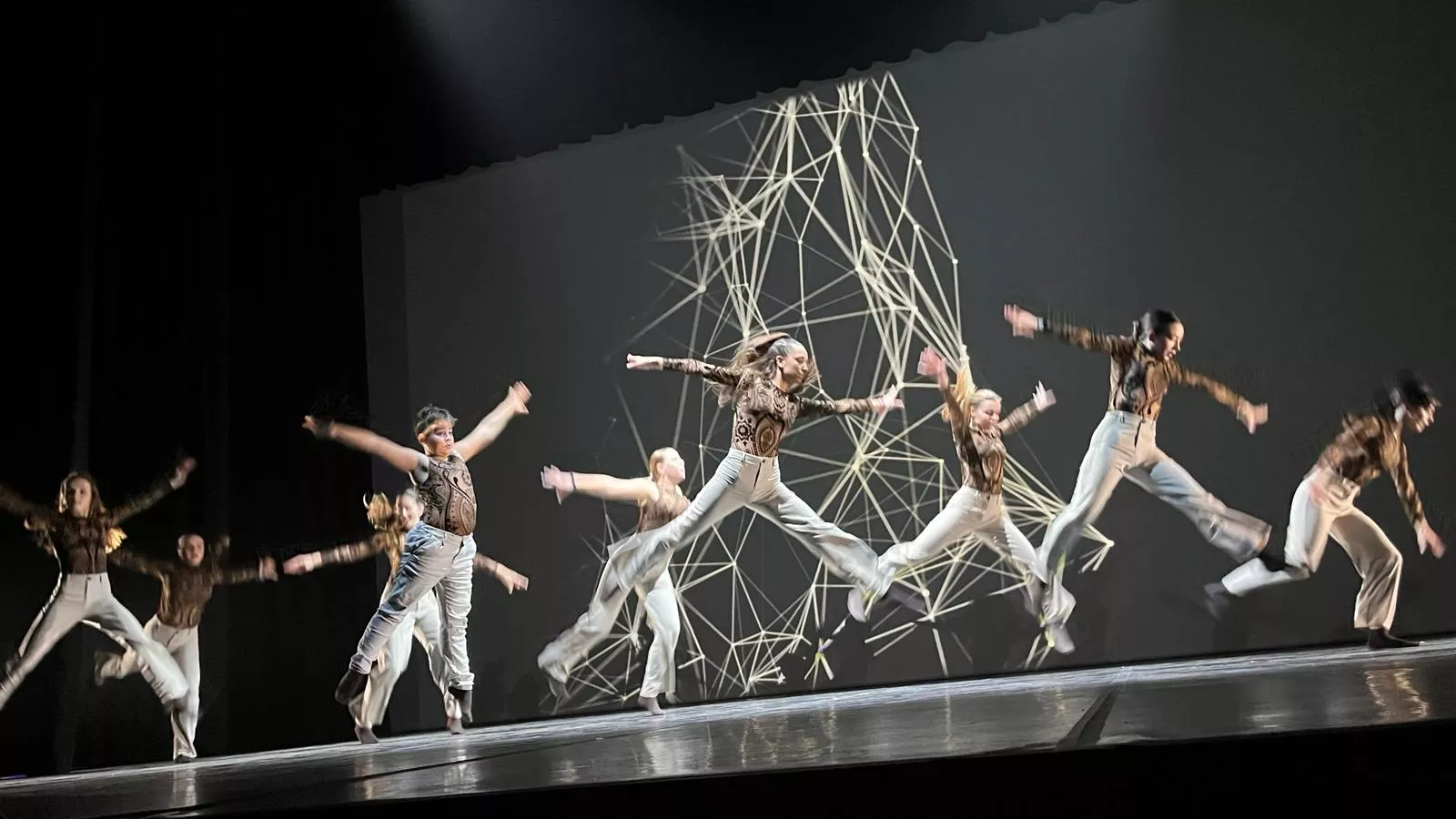  XXX edición de la Muestra de danza y folclore Ciudad de Huesca. Foto Mercedes Manterola