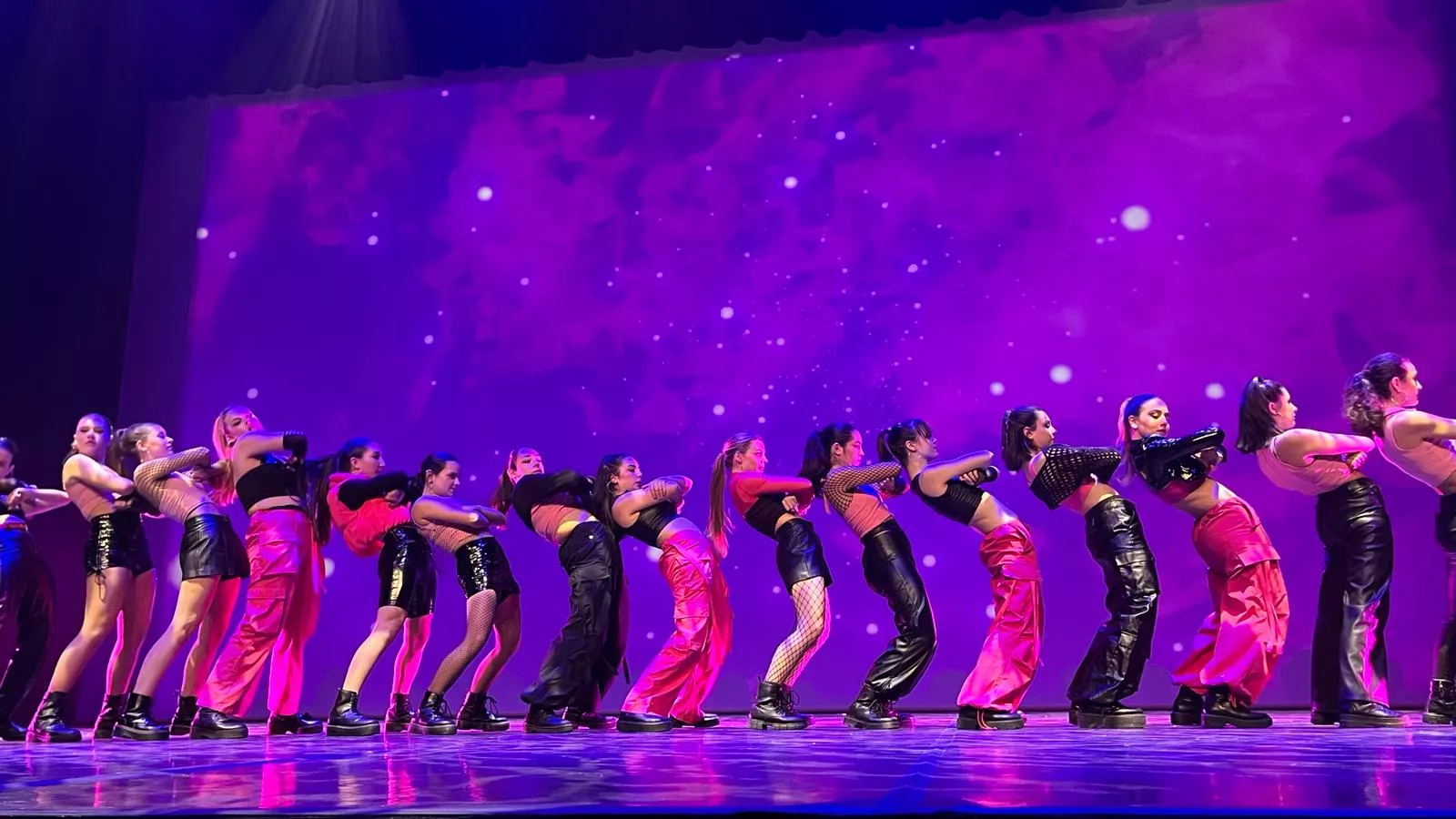  XXX edición de la Muestra de danza y folclore Ciudad de Huesca. Foto Mercedes Manterola