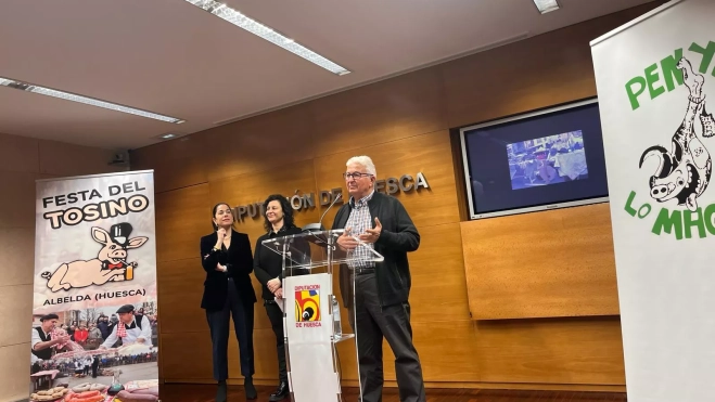 Lola Ibor, María Ángeles Roca y Pedro Gracia. Lola Ibor, María Ángeles Roca y Pedro Gracia.