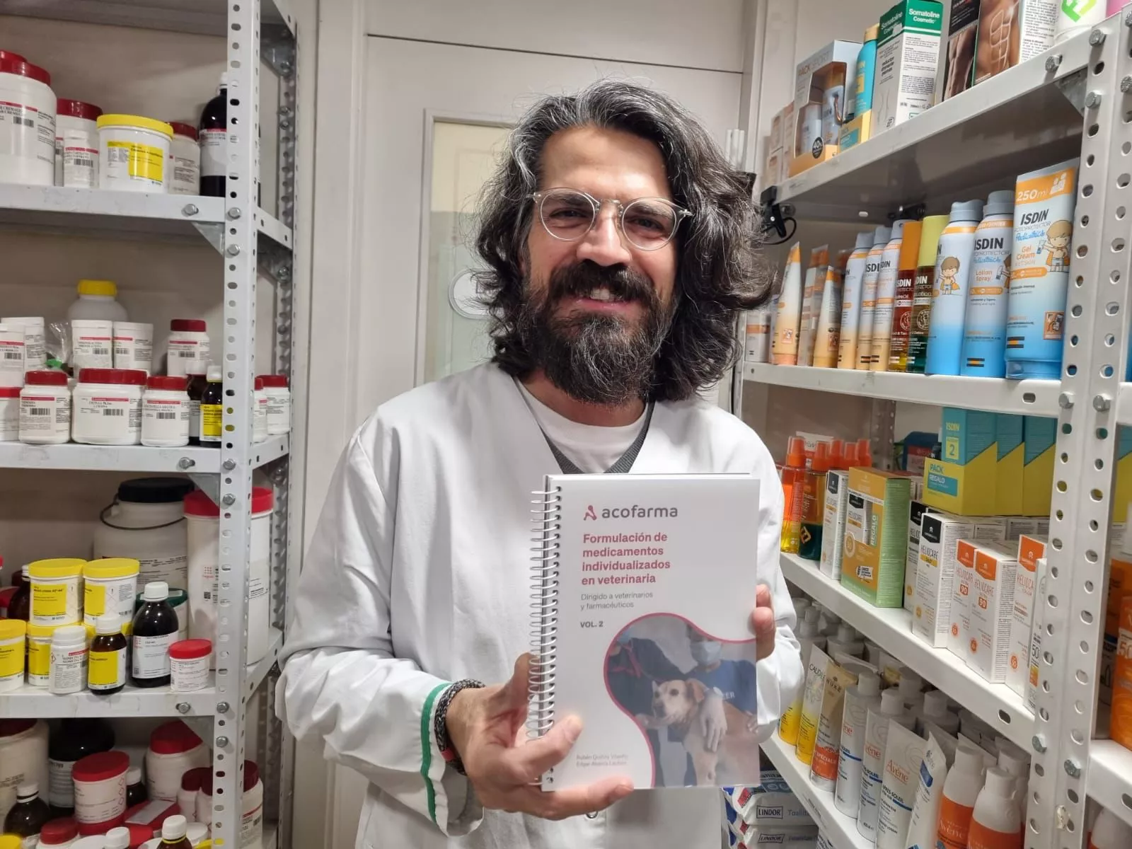 Edgar Abarca Lachén.