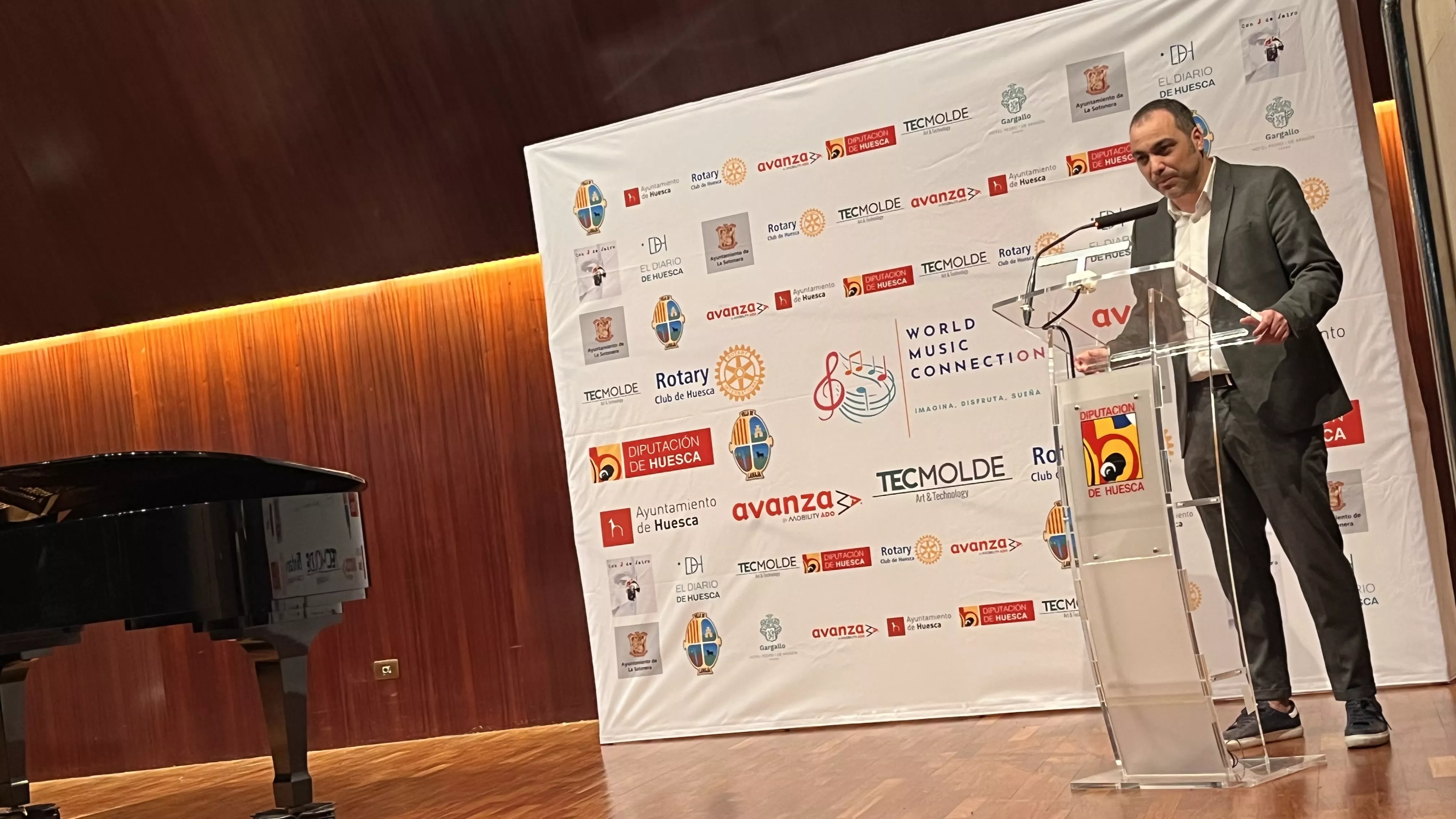 Carlos Sampériz durante su intervención. Foto Mercedes Manterola