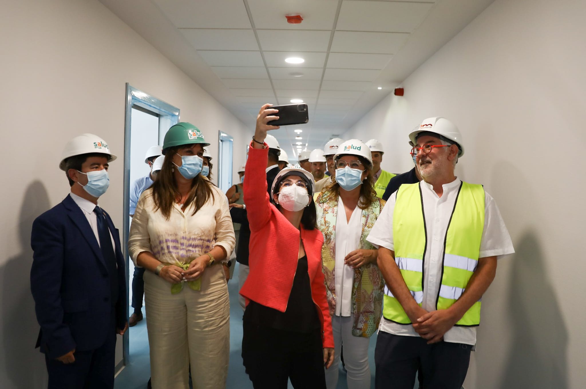 Carolina Darias visita el Hospital San Jorge de Huesca (8)
