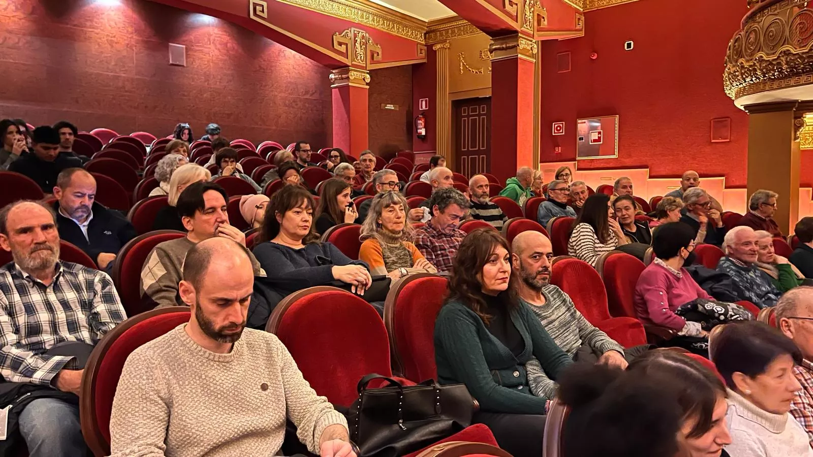 Estreno en el Teatro Olimpia del documental "Cazando lo invisible". Foto Mercedes Manterola