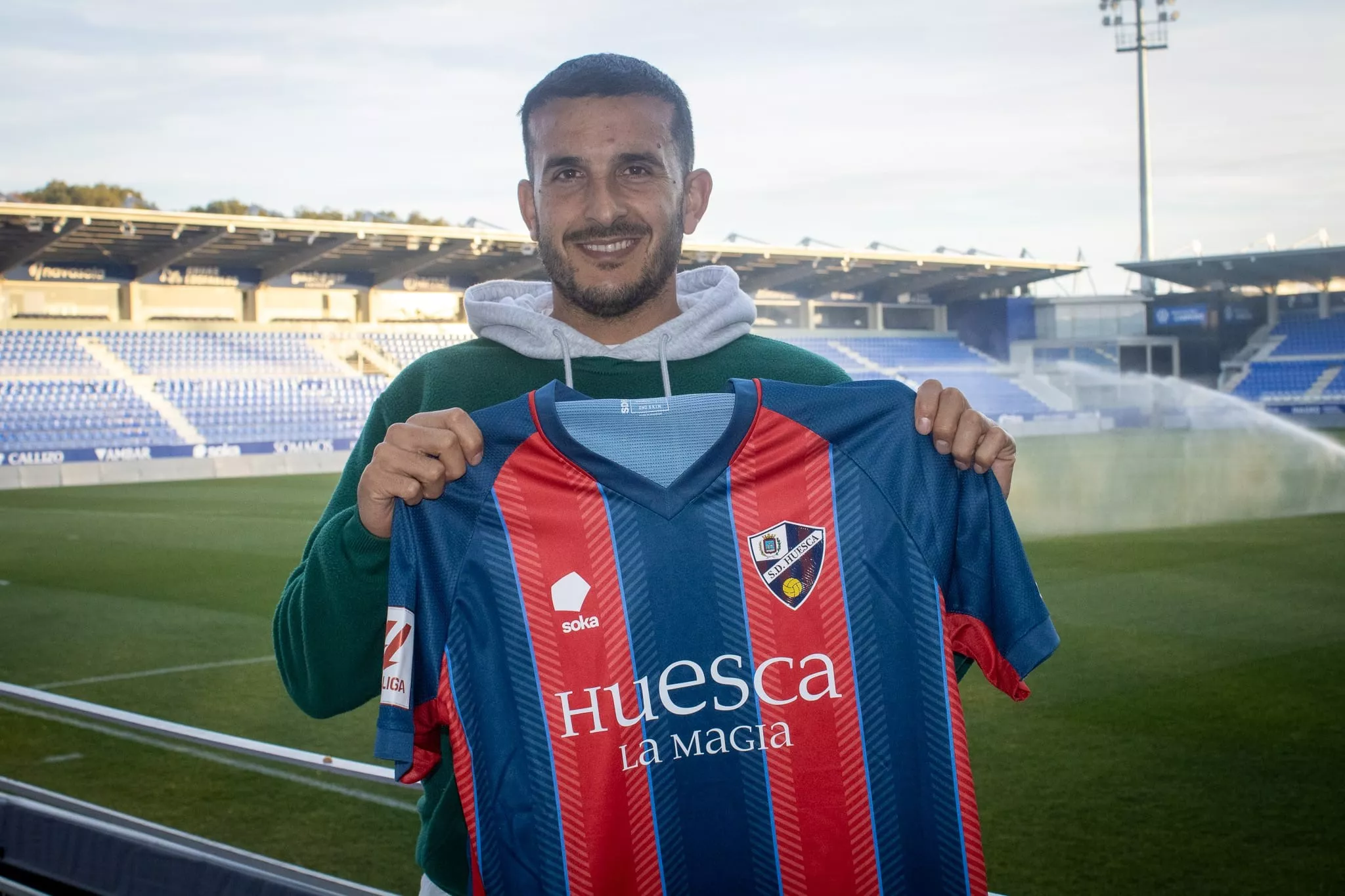 Elady Zorrilla cambia la elástica del Tenerife por la del Huesca