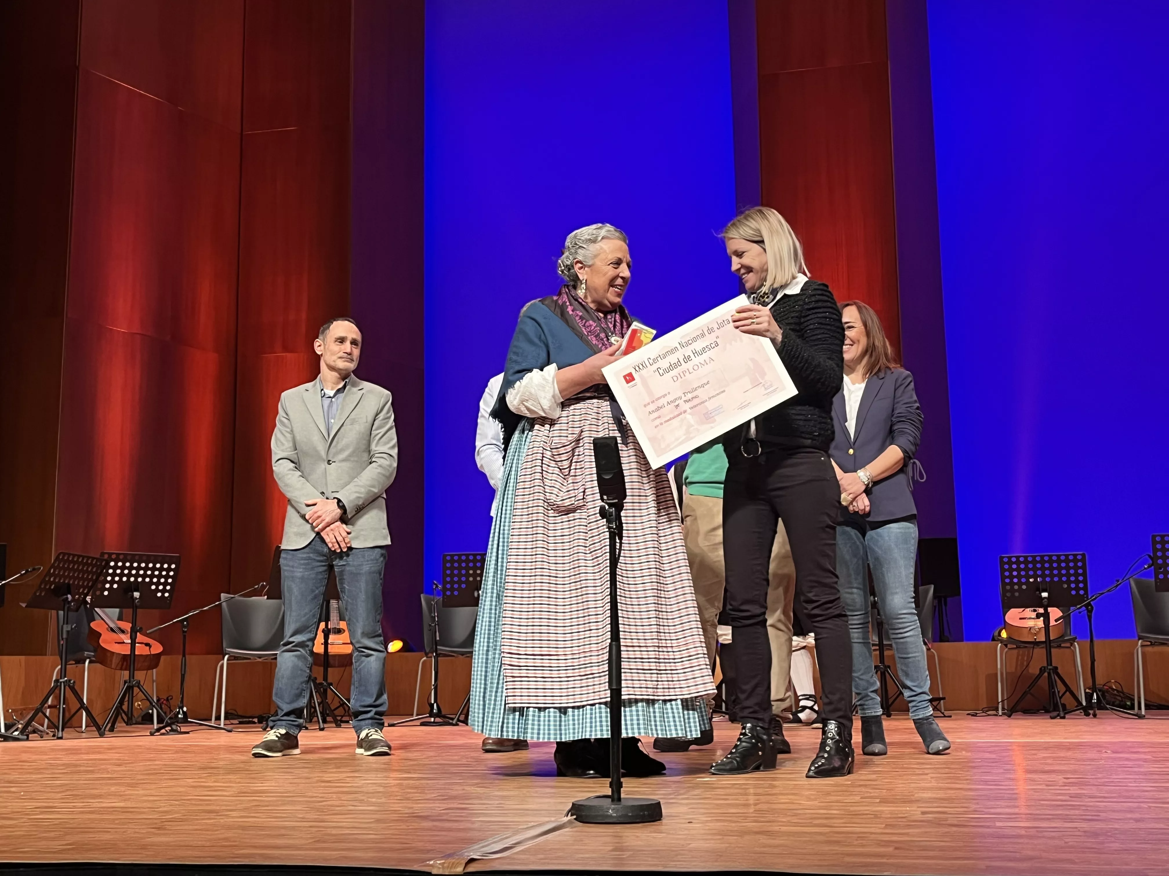 XXXI Certamen Nacional de Jota 'Ciudad de Huesca'. Foto Mercedes Manterola