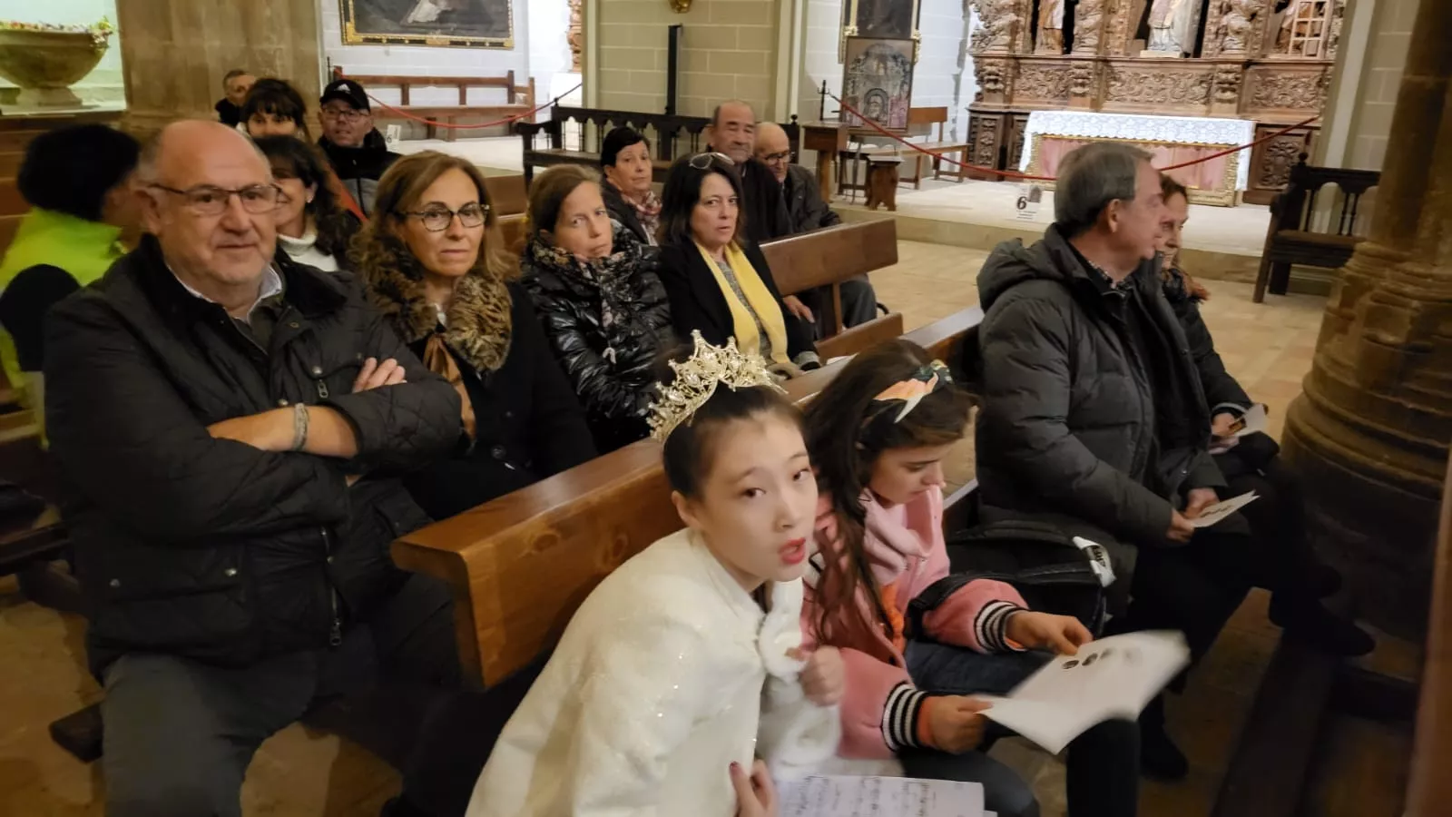 Concierto de los estudiantes chinos en la Colegiata de Bolea