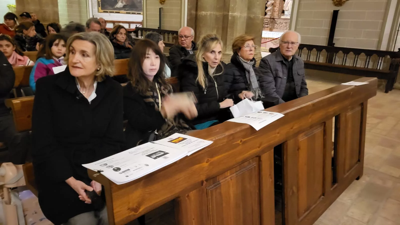 Concierto de los estudiantes chinos en la Colegiata de Bolea