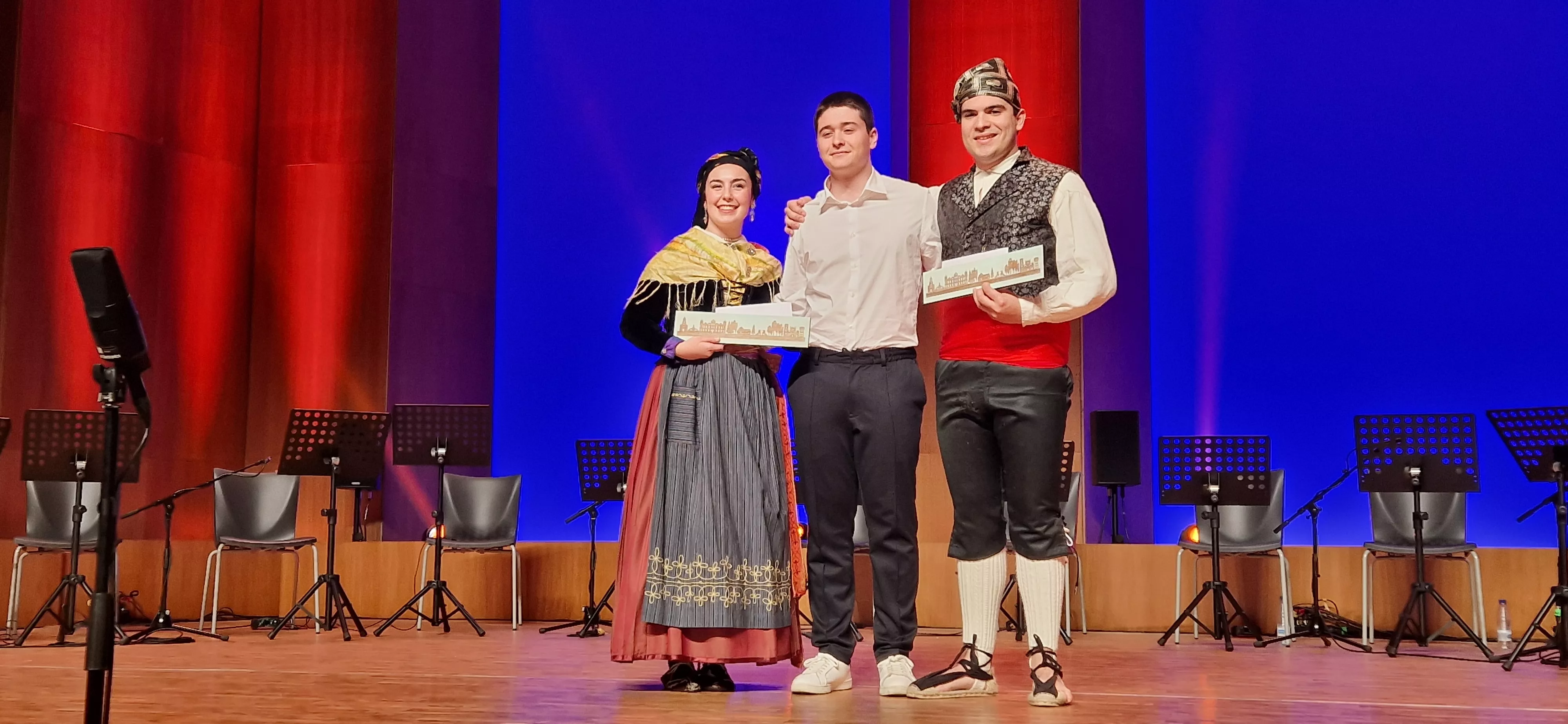Certamen de Jota de Huesca. Foto Myriam Martínez 