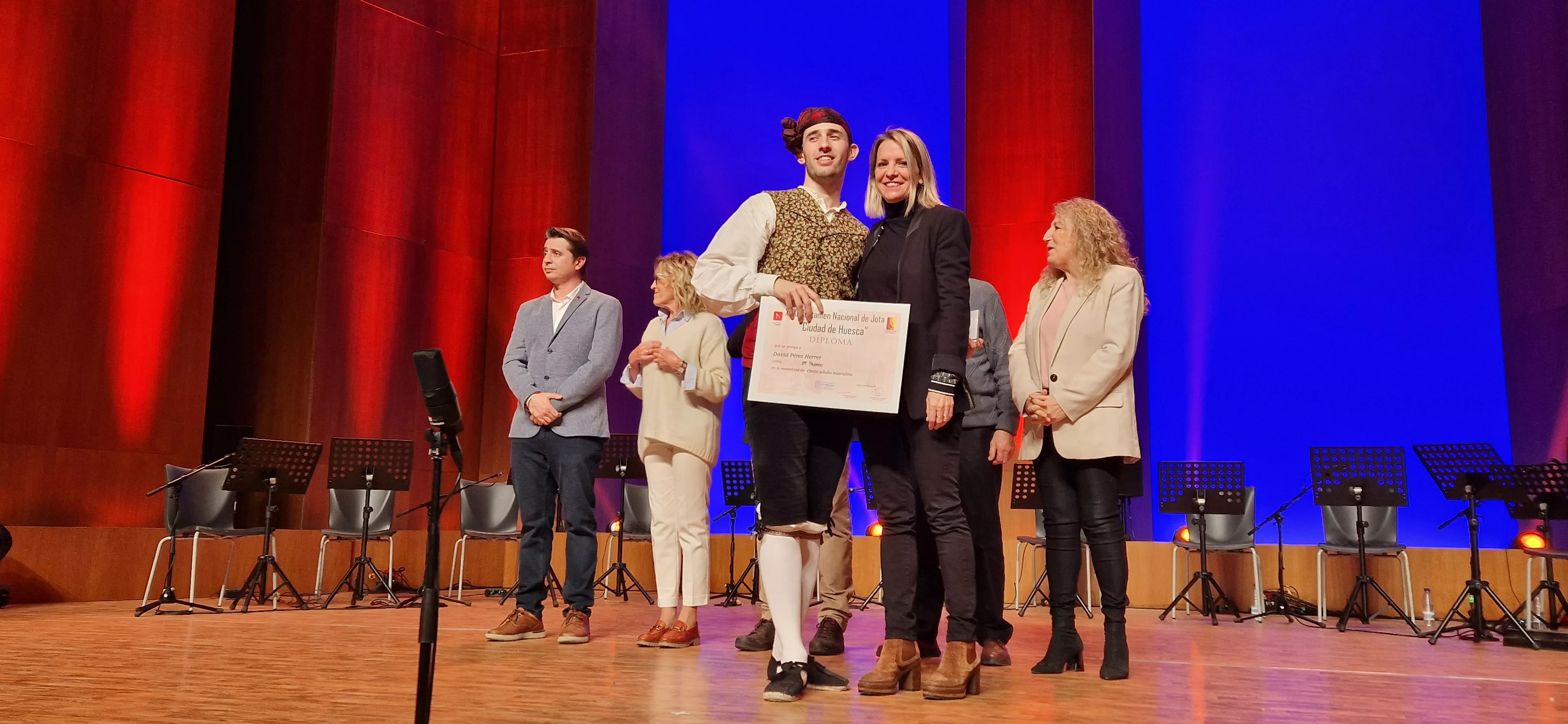 Certamen de Jota de Huesca. Foto Myriam Martínez 