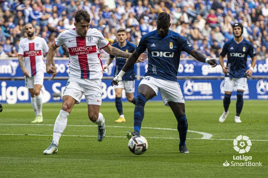 Imágenes del partido entre el Oviedo y el  Huesca. Foto La Liga