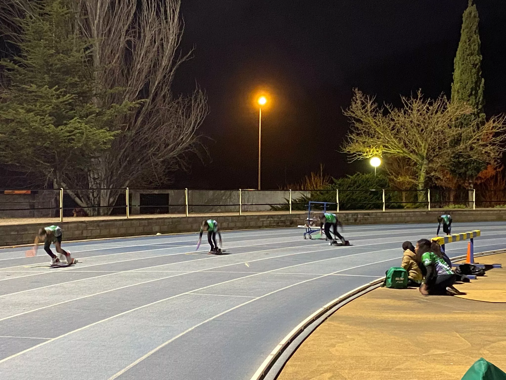 Momento de una salida del 220 vallas.