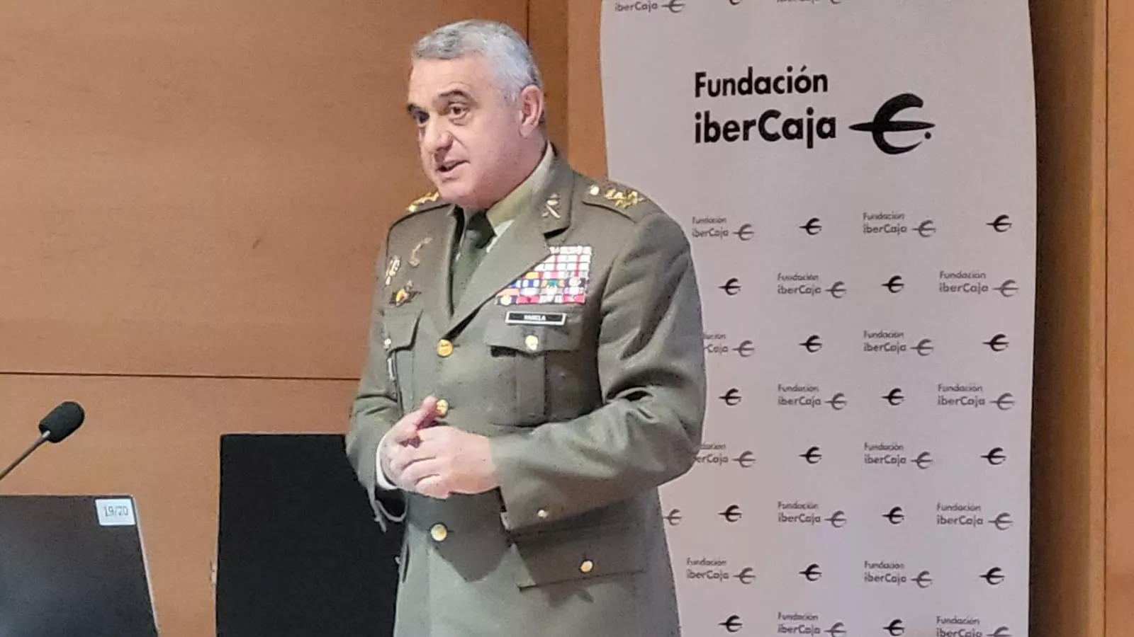 Apertura de la celebración del 32 aniversario de la División Castillejos