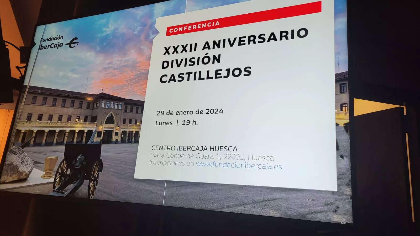 Apertura de la celebración del 32 aniversario de la División Castillejos