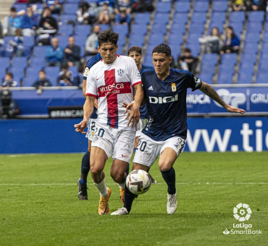 Imágenes del partido entre el Oviedo y el  Huesca. Foto La Liga   