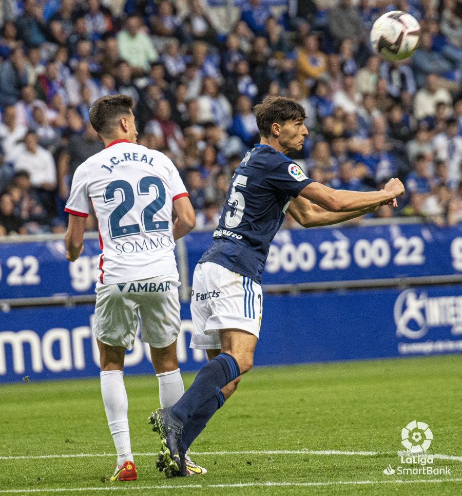 Imágenes del partido entre el Oviedo y el  Huesca. Foto La Liga   