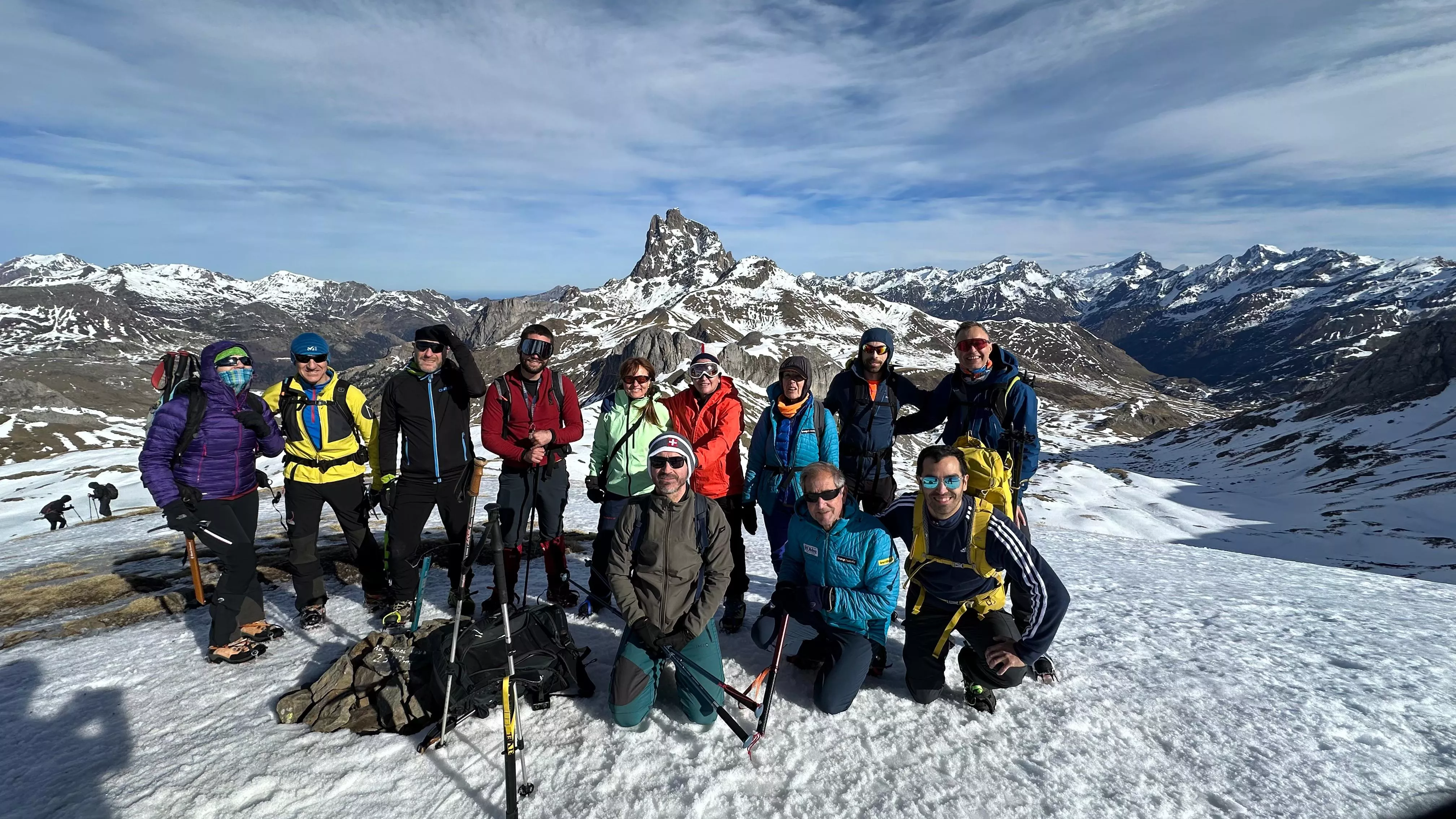 Club Mayencos de Jaca arranca con fuerza el 2024. En la foto, en Portalet.